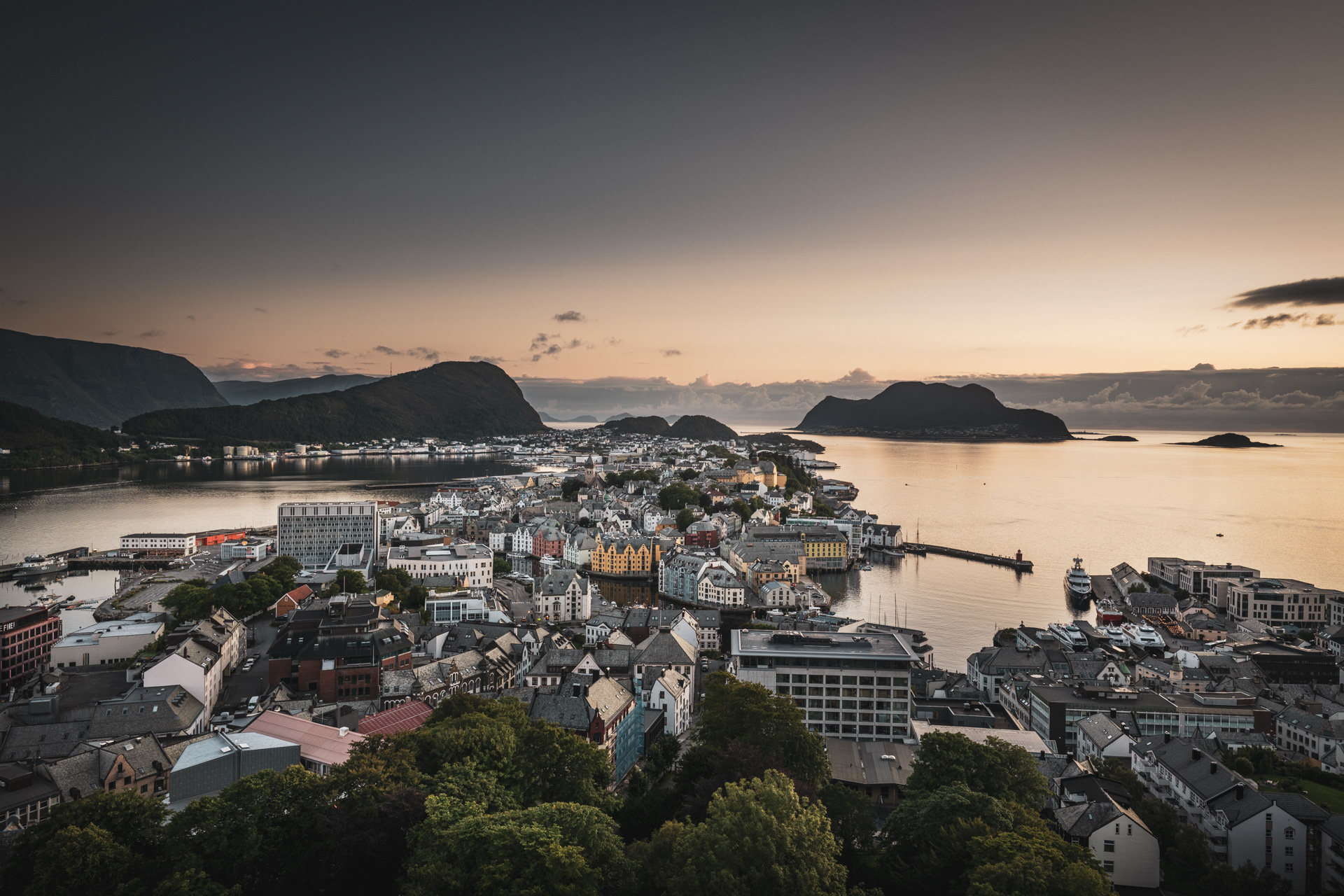 NORWAY | ÅLESUND