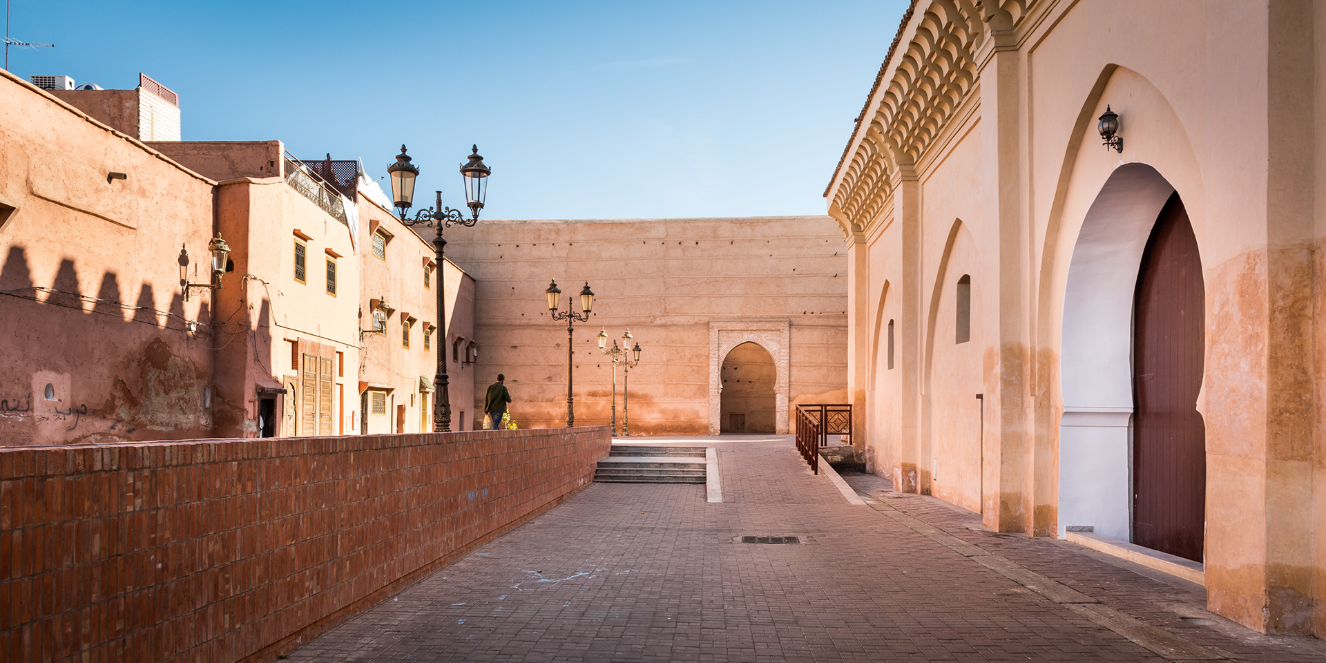 MARRAKESH | AREA AROUND THE MOULAY EL YAZID MOSQUE AND THE EL BADI PALACE