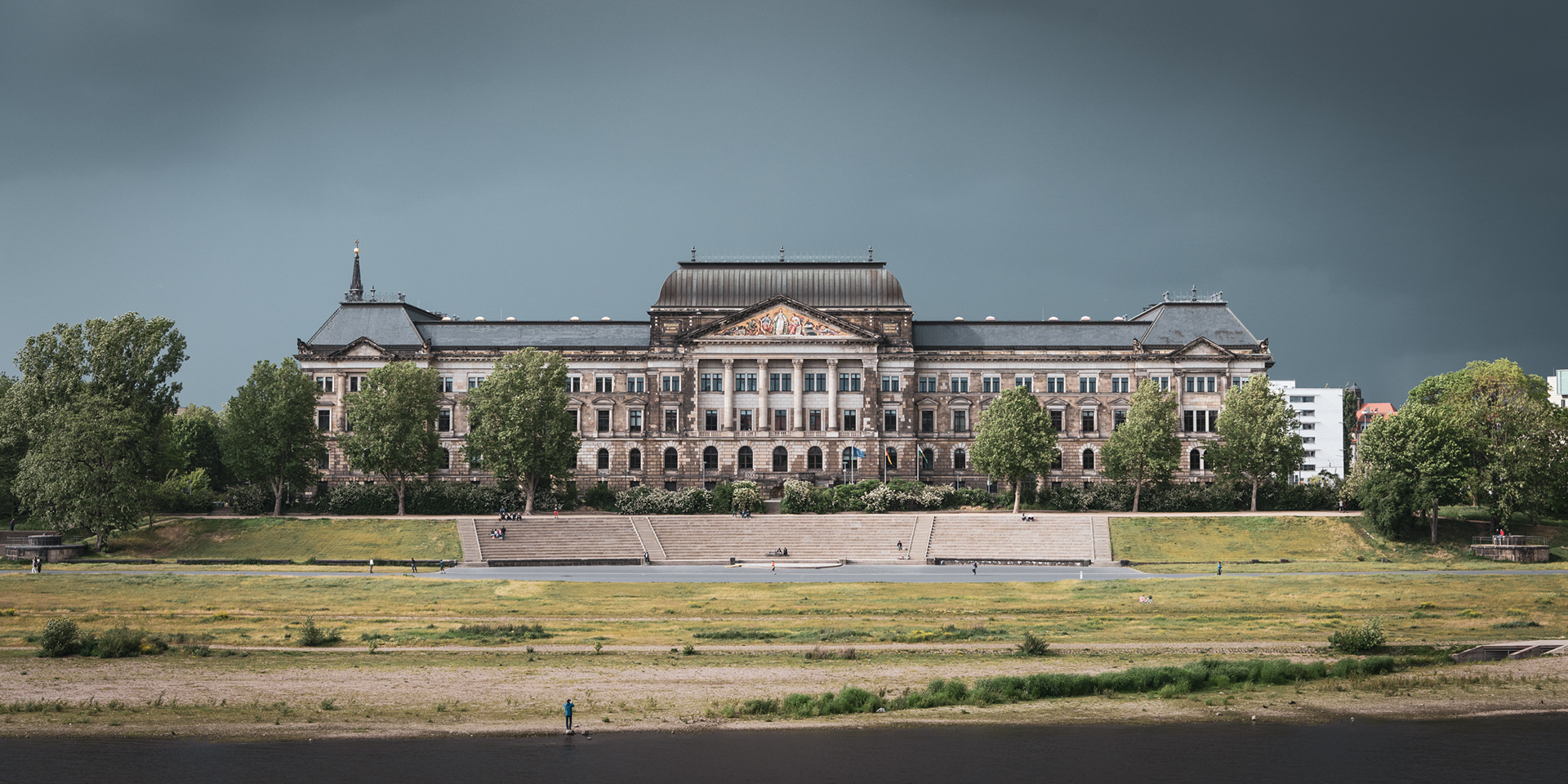 DRESDEN | SAXON STATE MINISTRY OF FINANCE