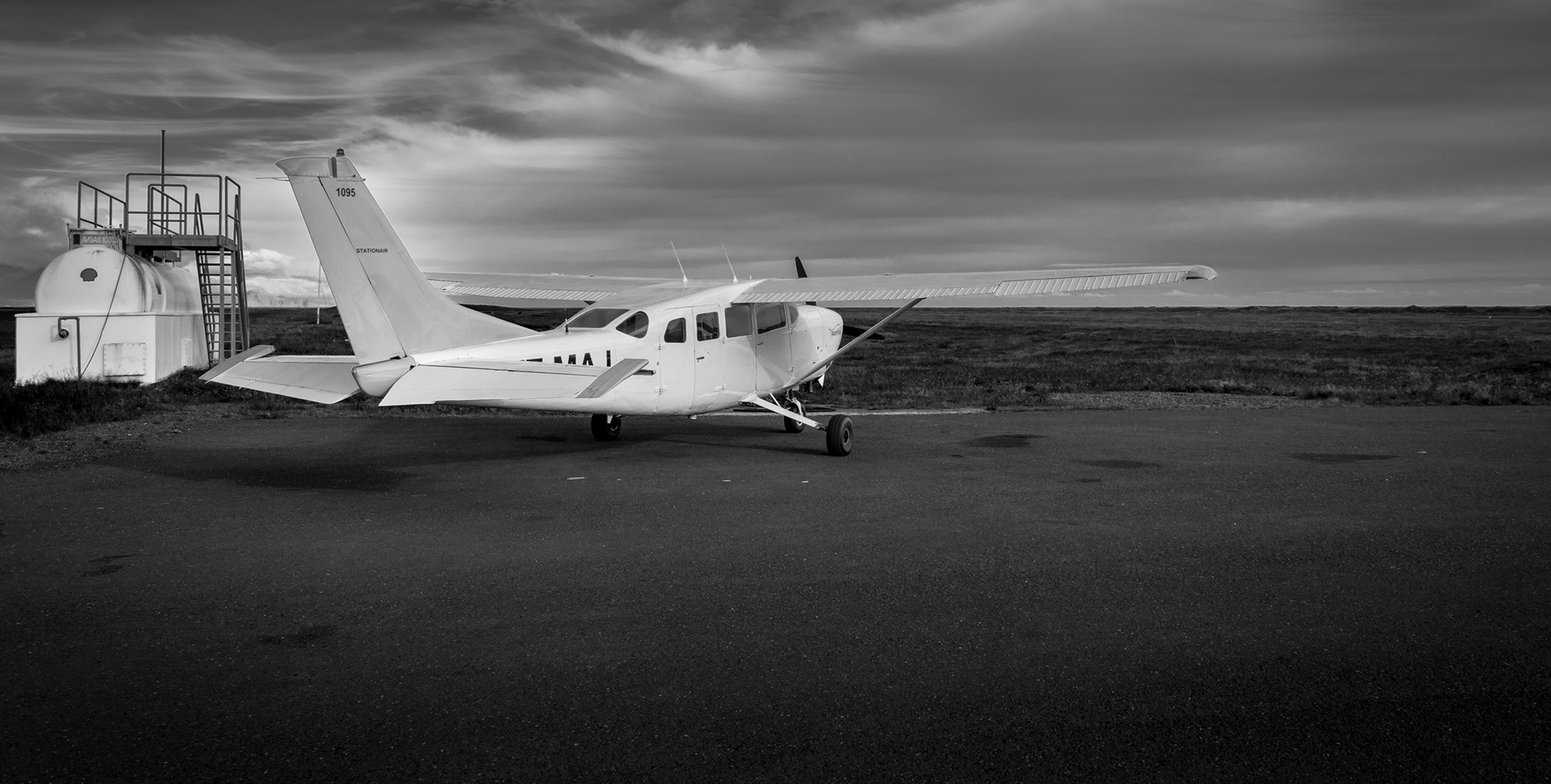 CESSNA STATIONAIR