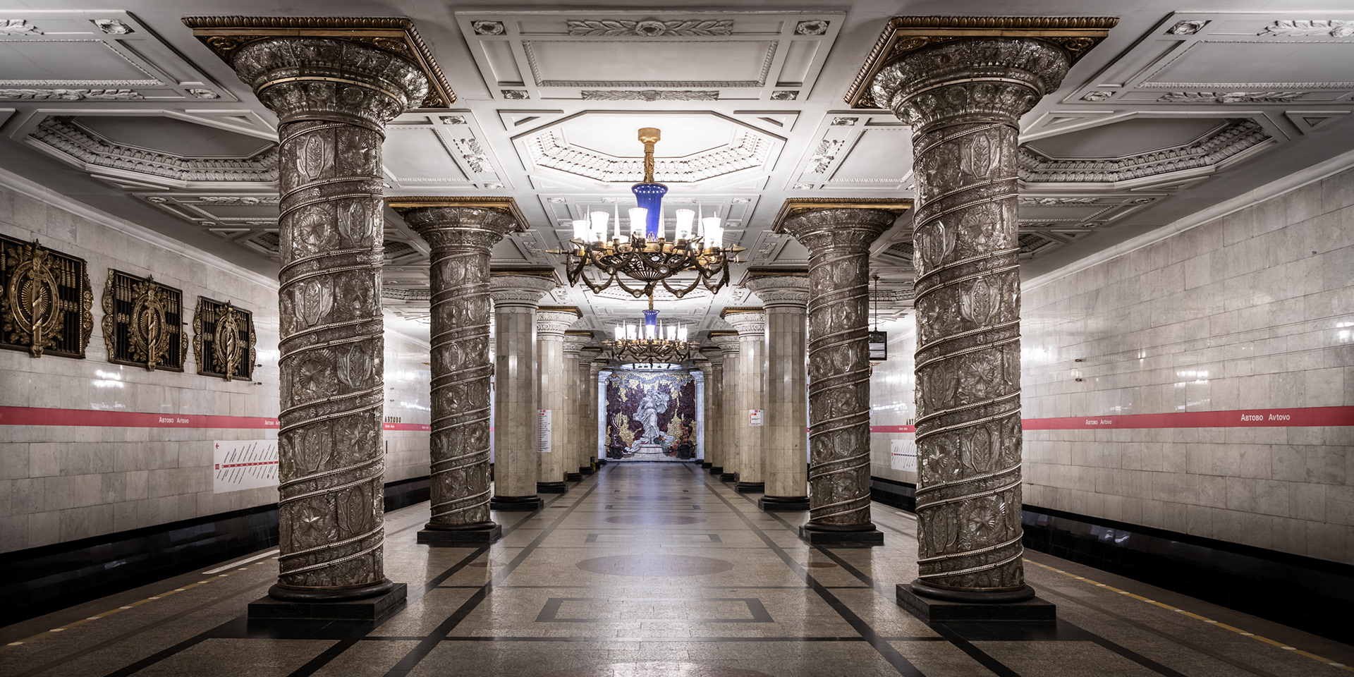SAINT PETERSBURG | ABTOBO AVTOVO METRO STATION