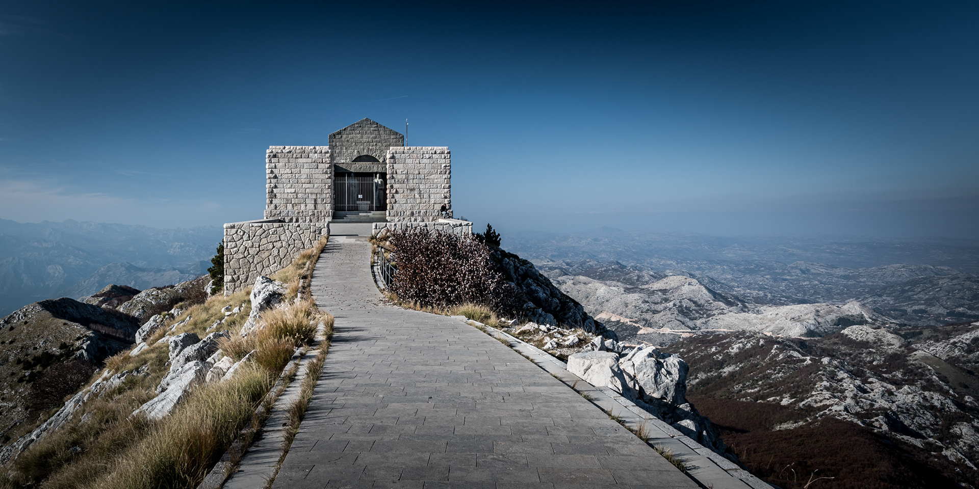 MONTENEGRO | NJEGOŠ-MAUSOLEUM
