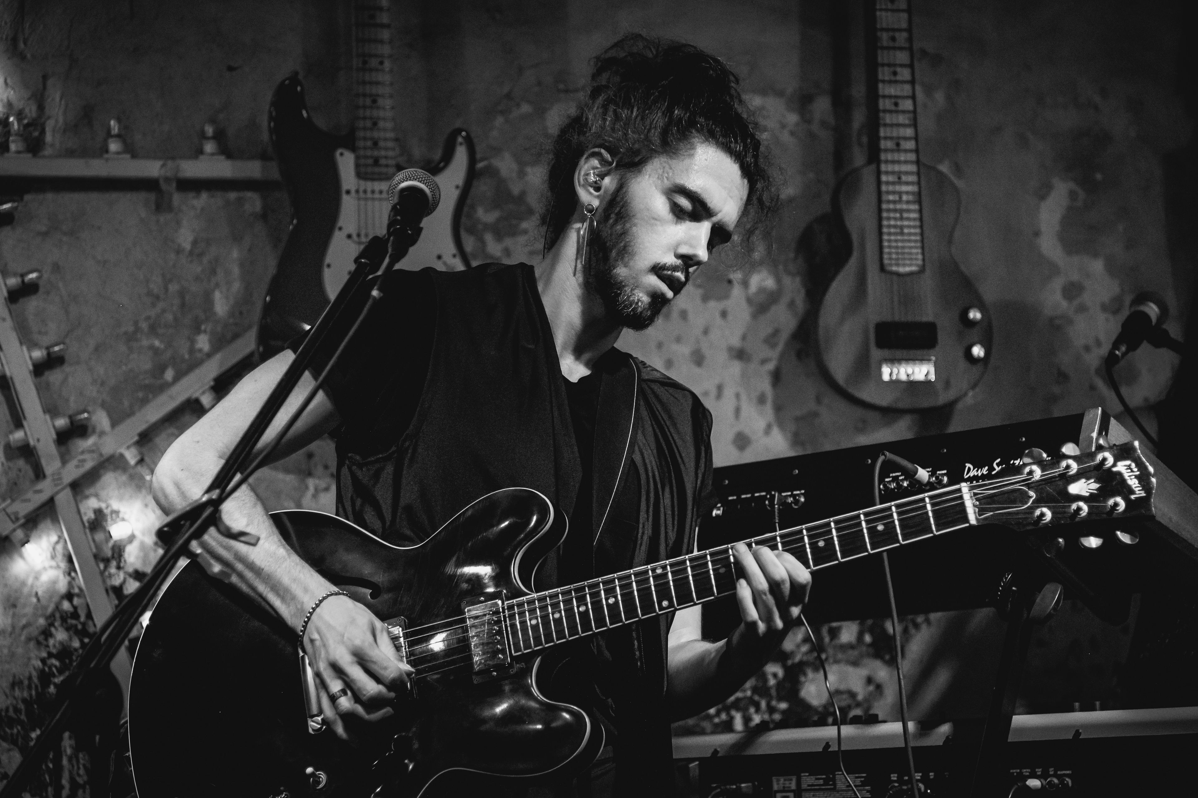 Starring: /Handlogic | Photo © Cetti Lipari