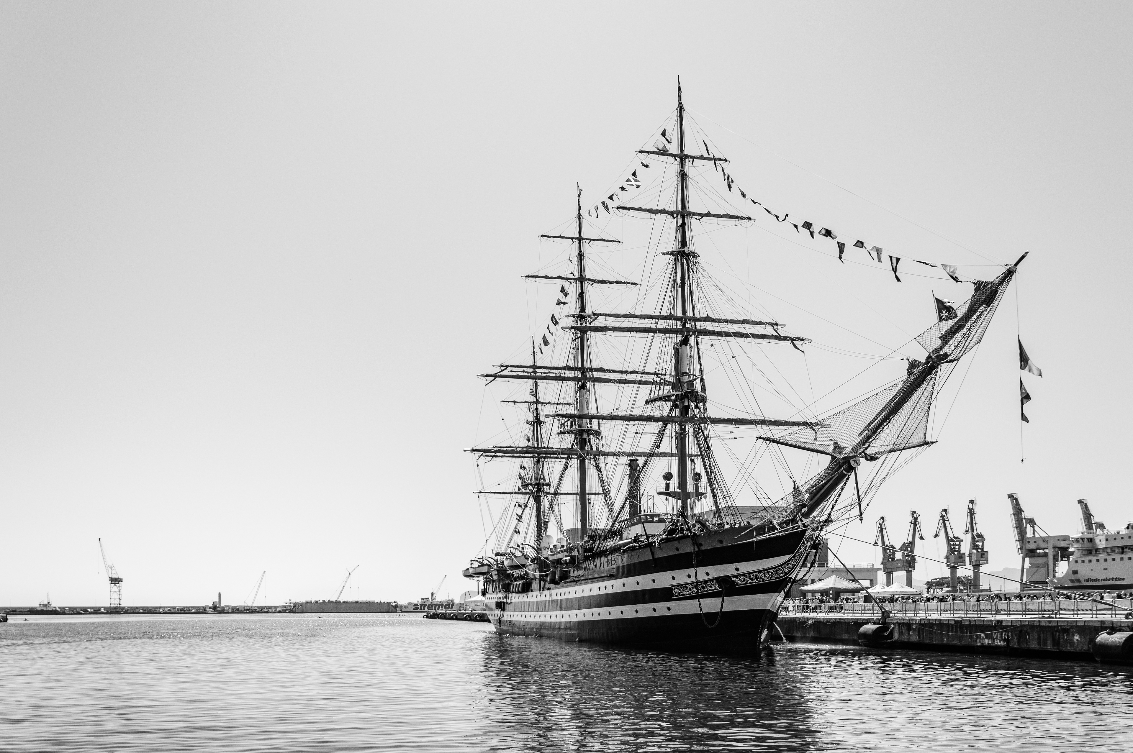 Photo: Cetti Lipari | Starring: School Ship “Amerigo Vespucci”