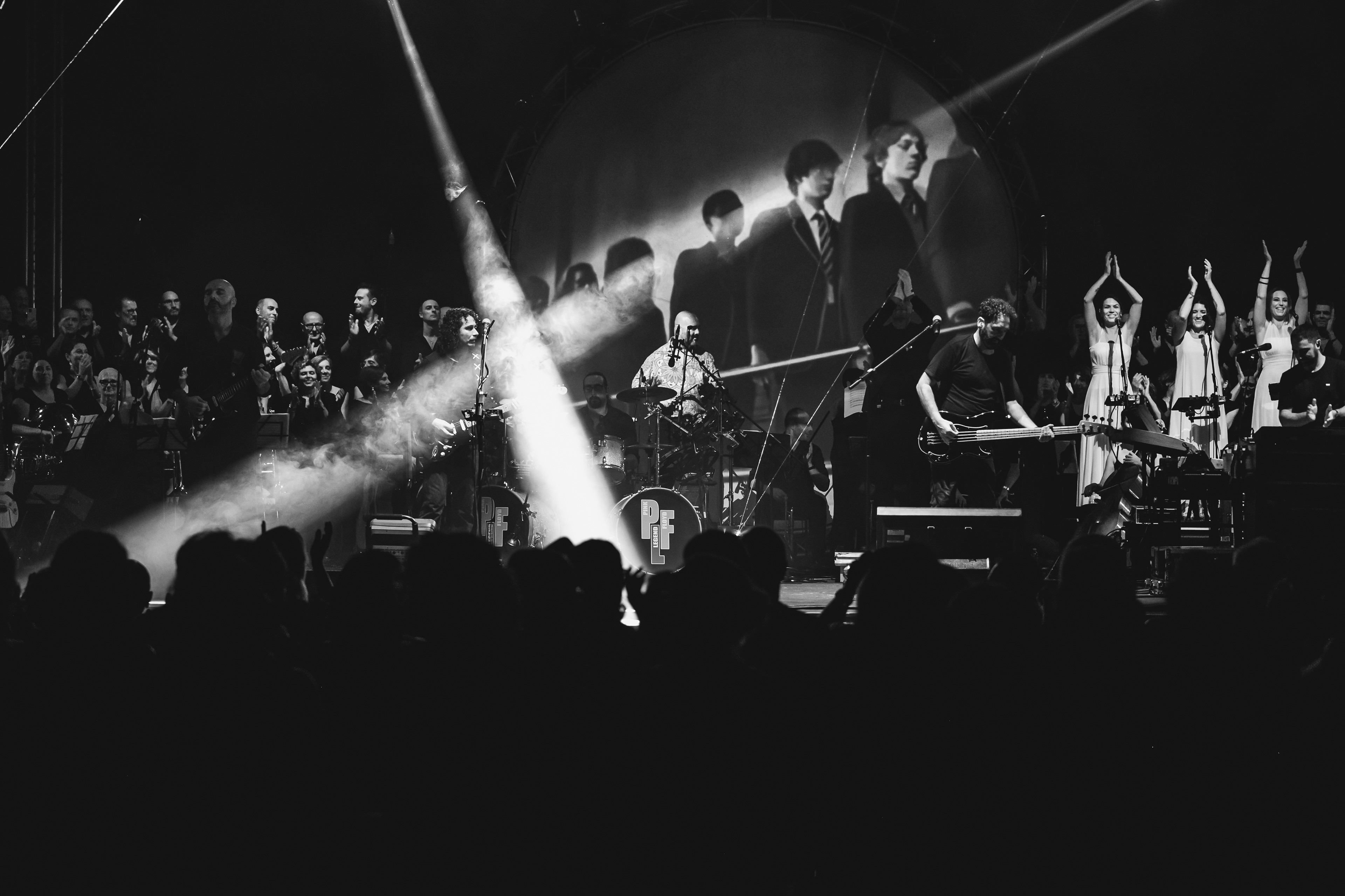 Starring: Pink Floyd Legend | Photo © Cetti Lipari