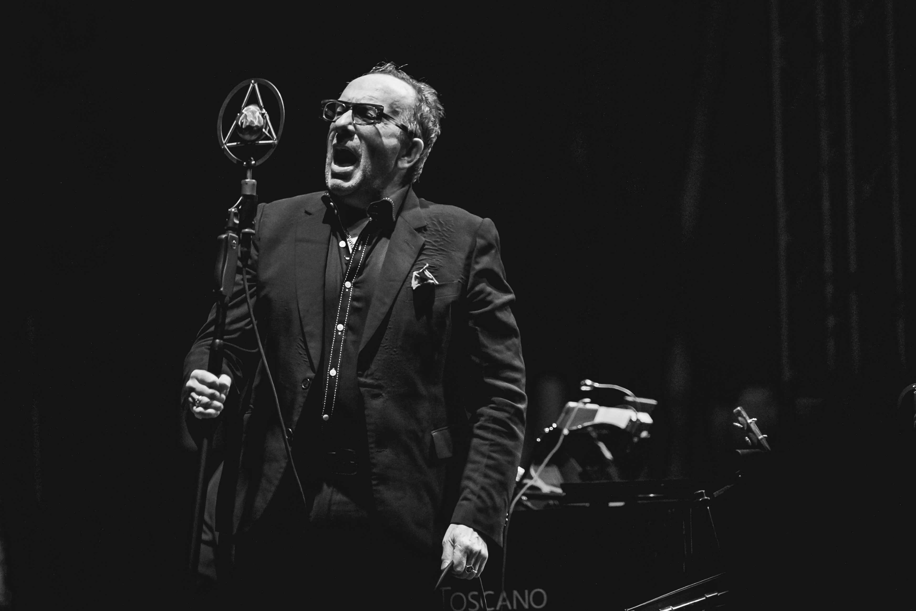 Starring: Elvis Costello | Photo © Cetti Lipari