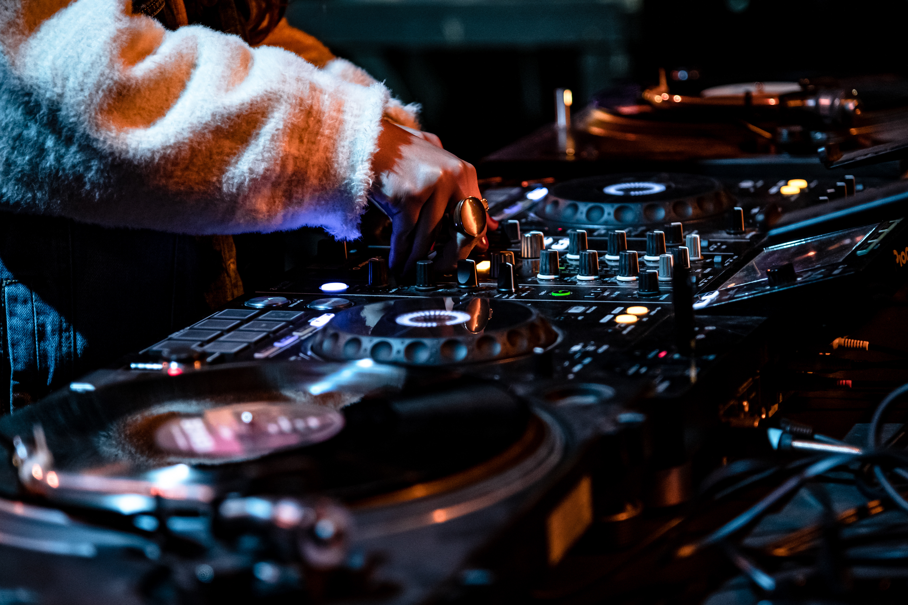 Event: Female in March 2023 | Photo © Cetti Lipari