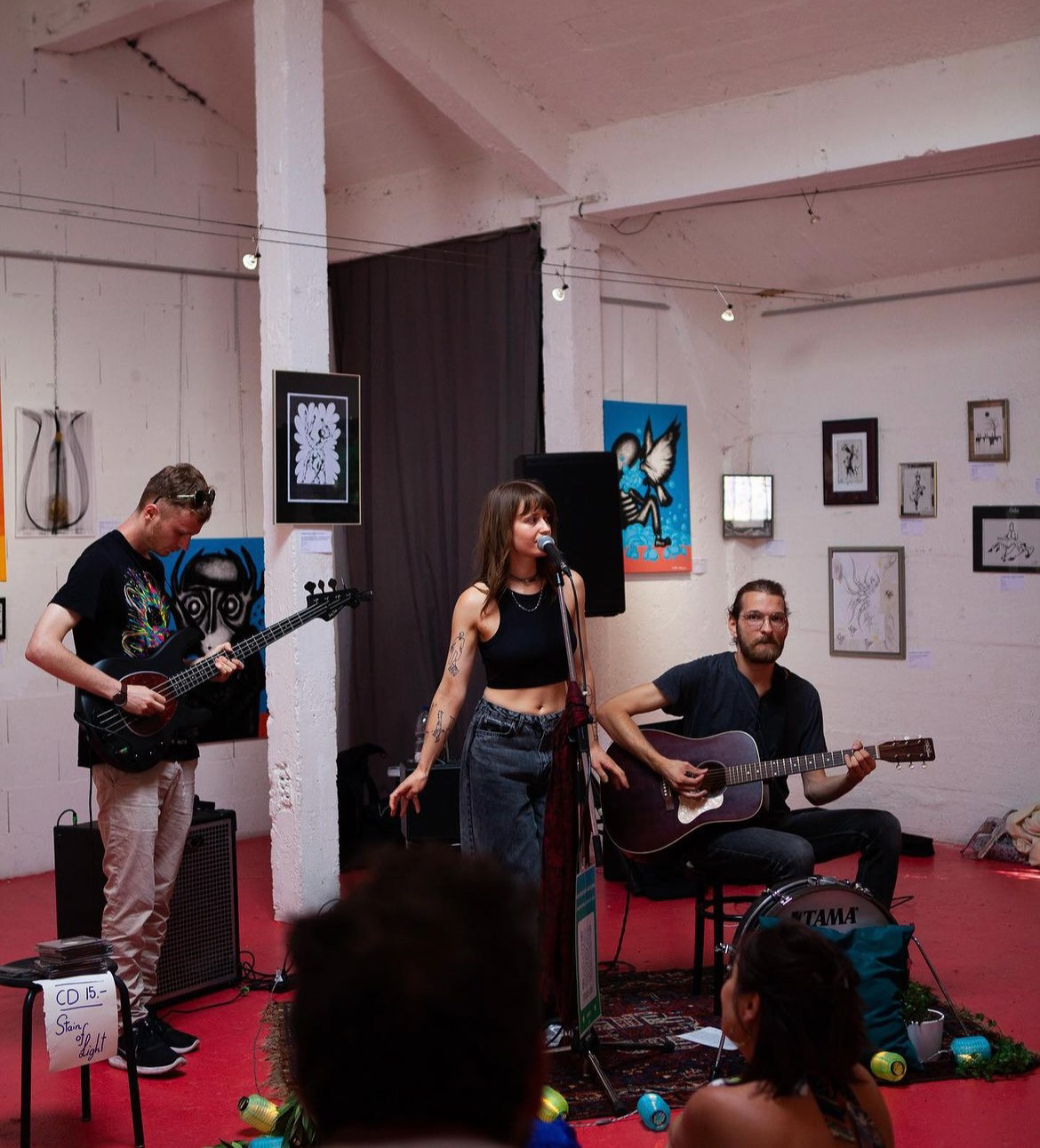 Performance de Stain of Light