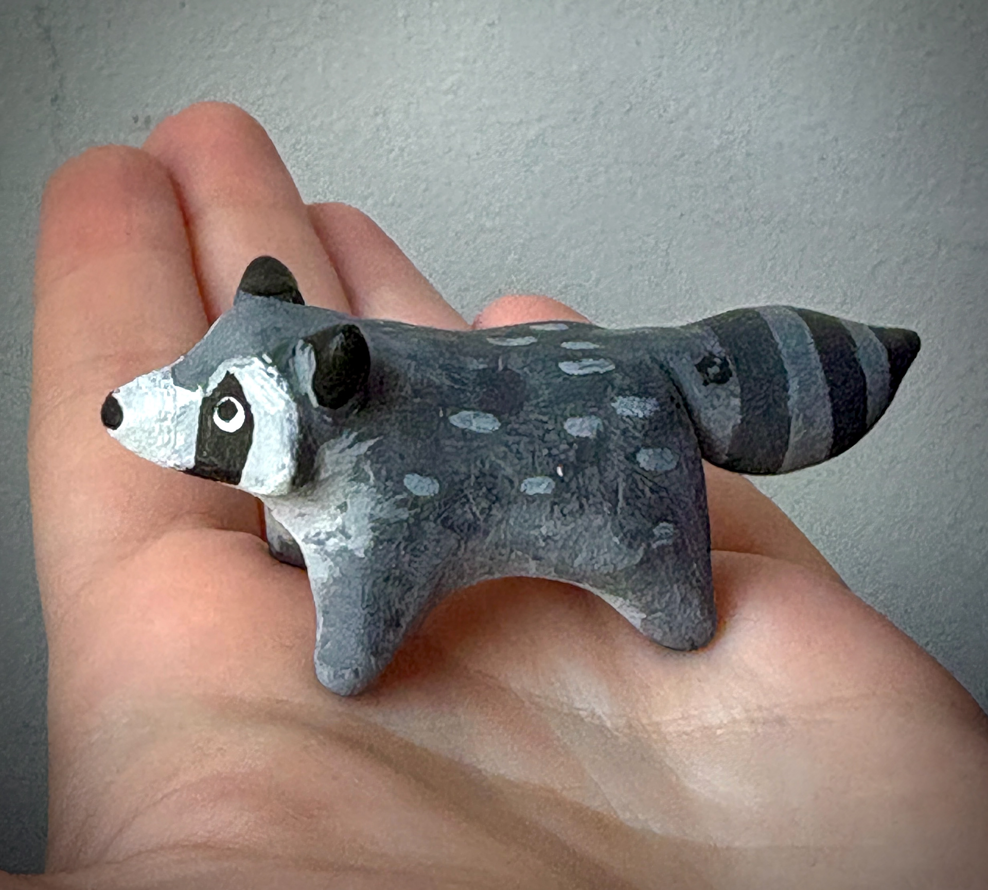 clay raccoon