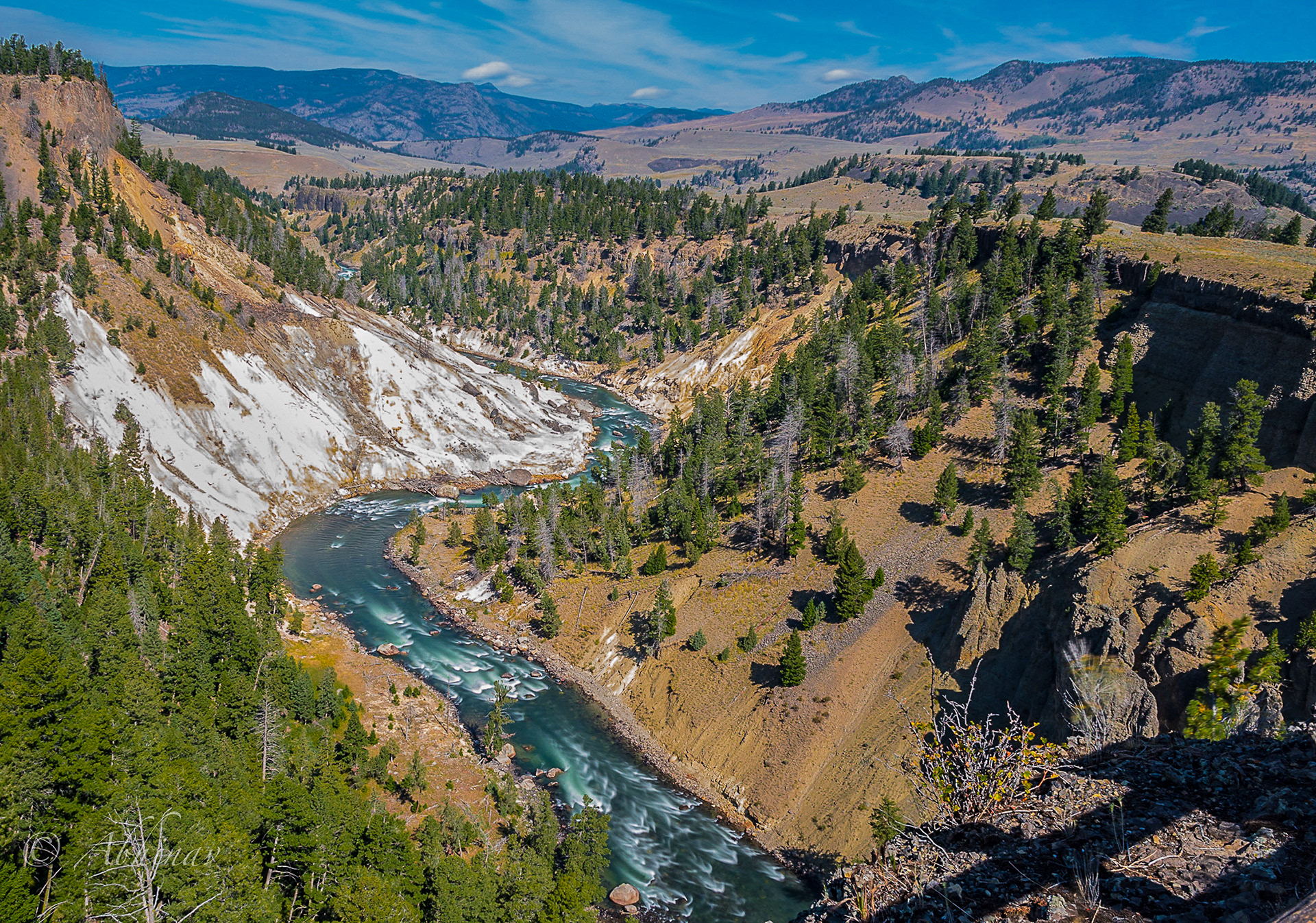 Breathtaking view at Yellowstone National Park