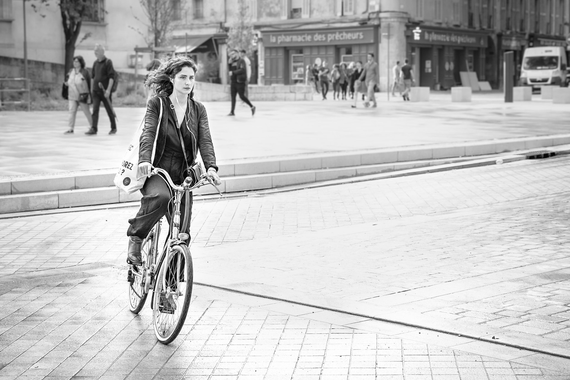 Demoiselle à bicyclette