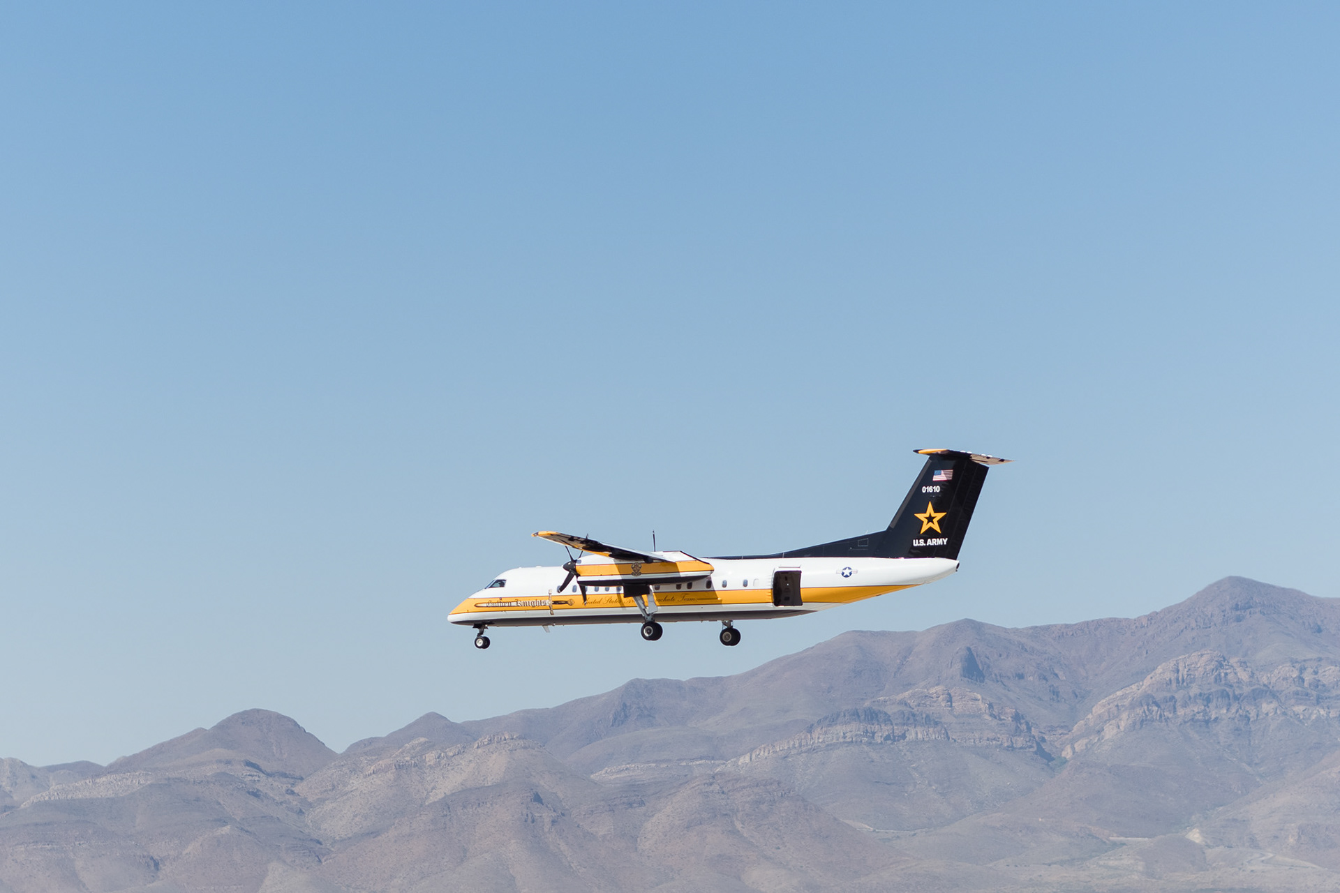 Army Golden Knights Parachuting team