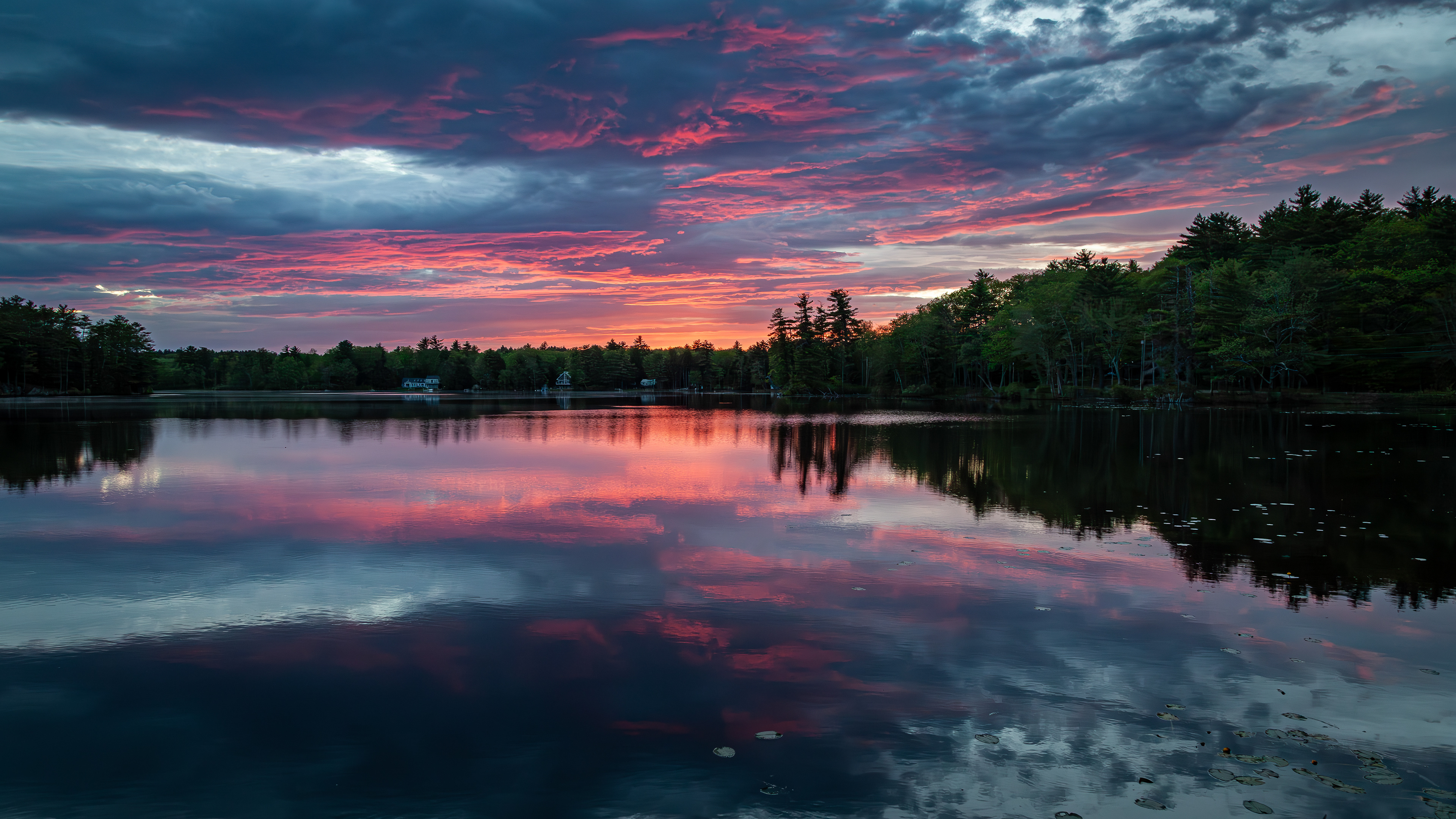 Peak Afterglow at Shellcamp Pond 16x9