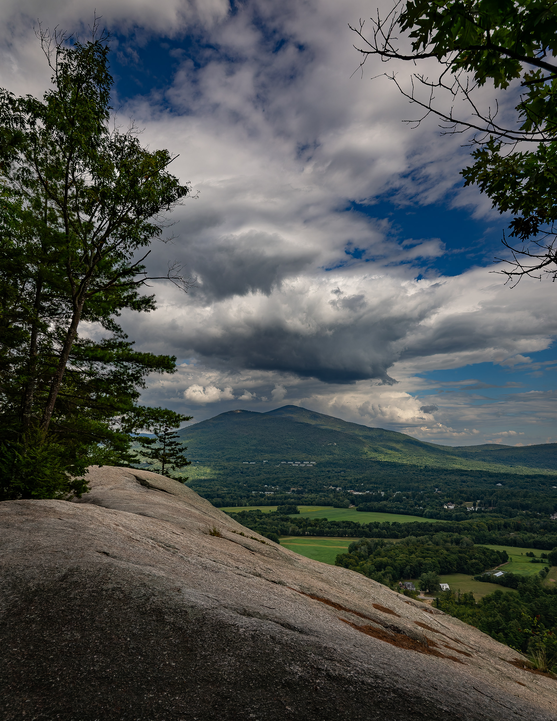 View from Cathedral Ledge No5