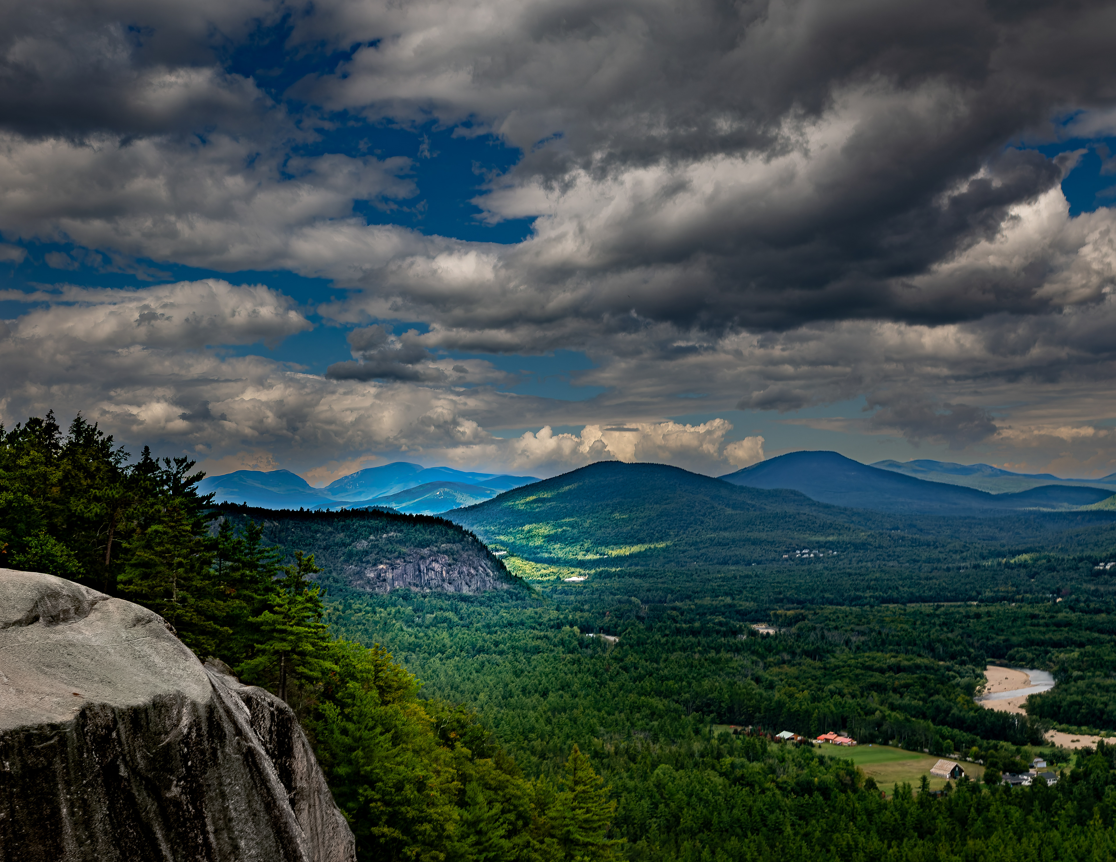 View from Cathedral Ledge No11