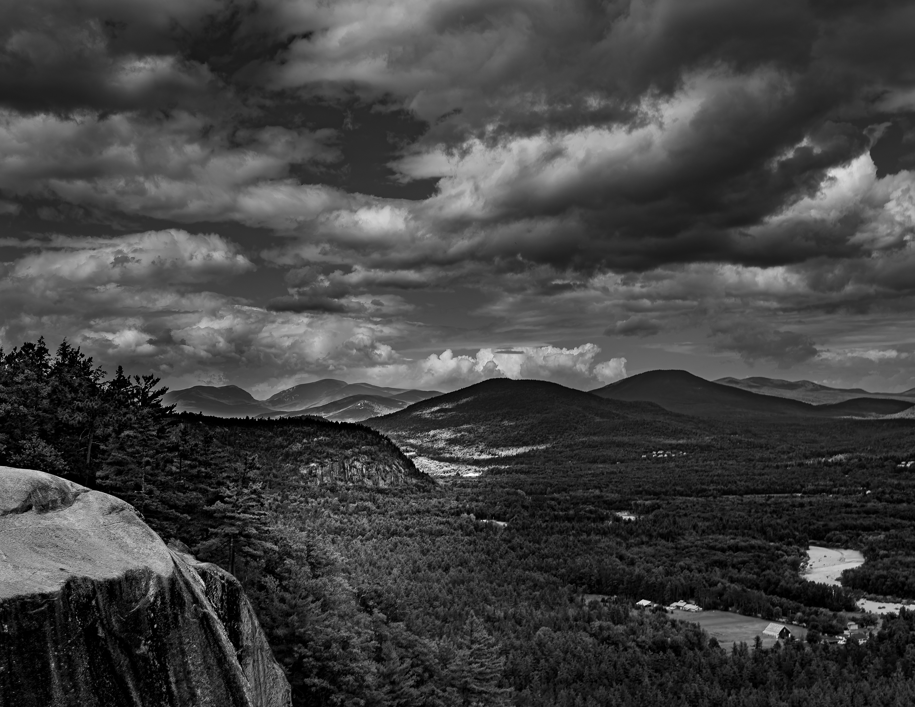 View from Cathedral Ledge No12
