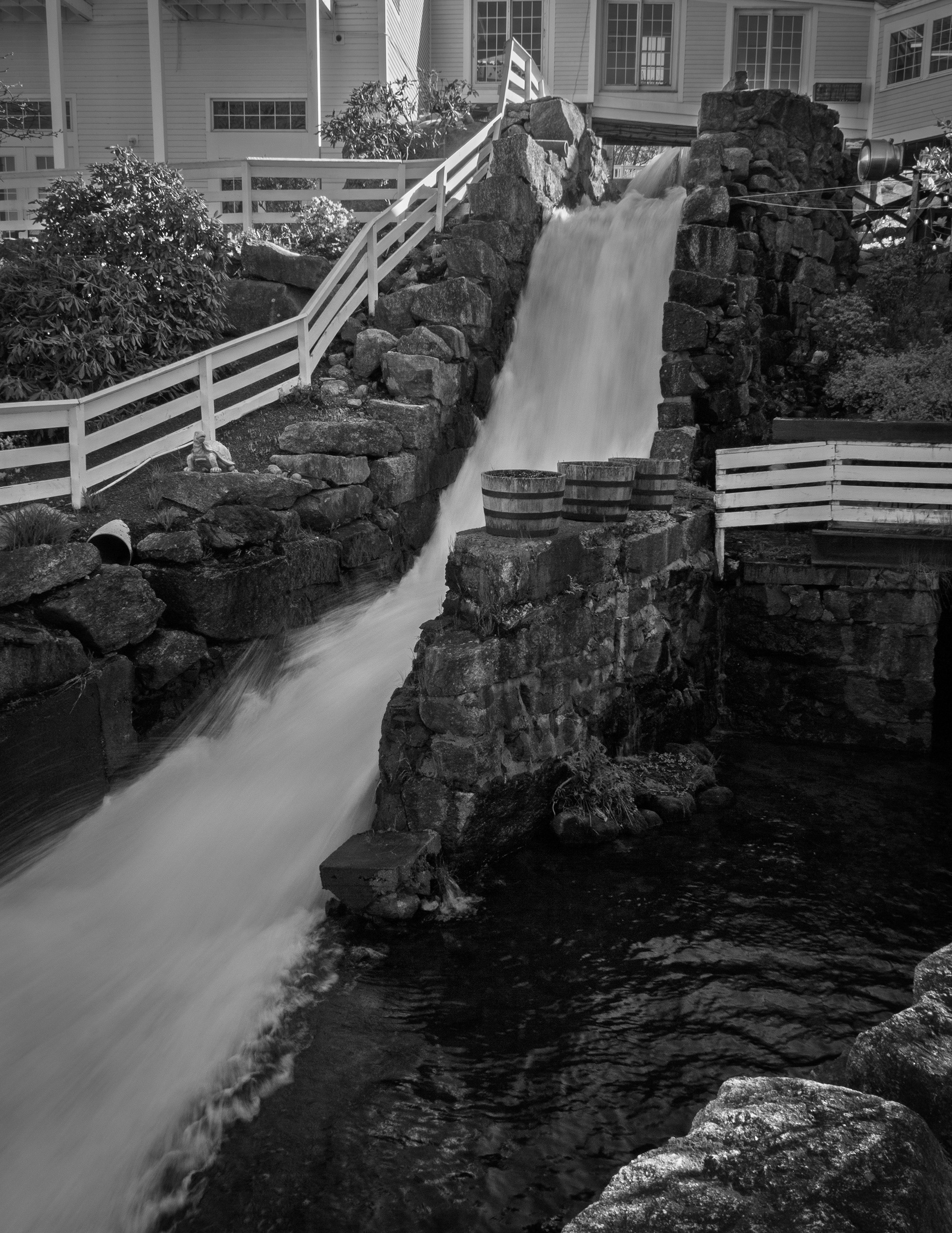 Waterfall at Mill Falls Marketplace No1
