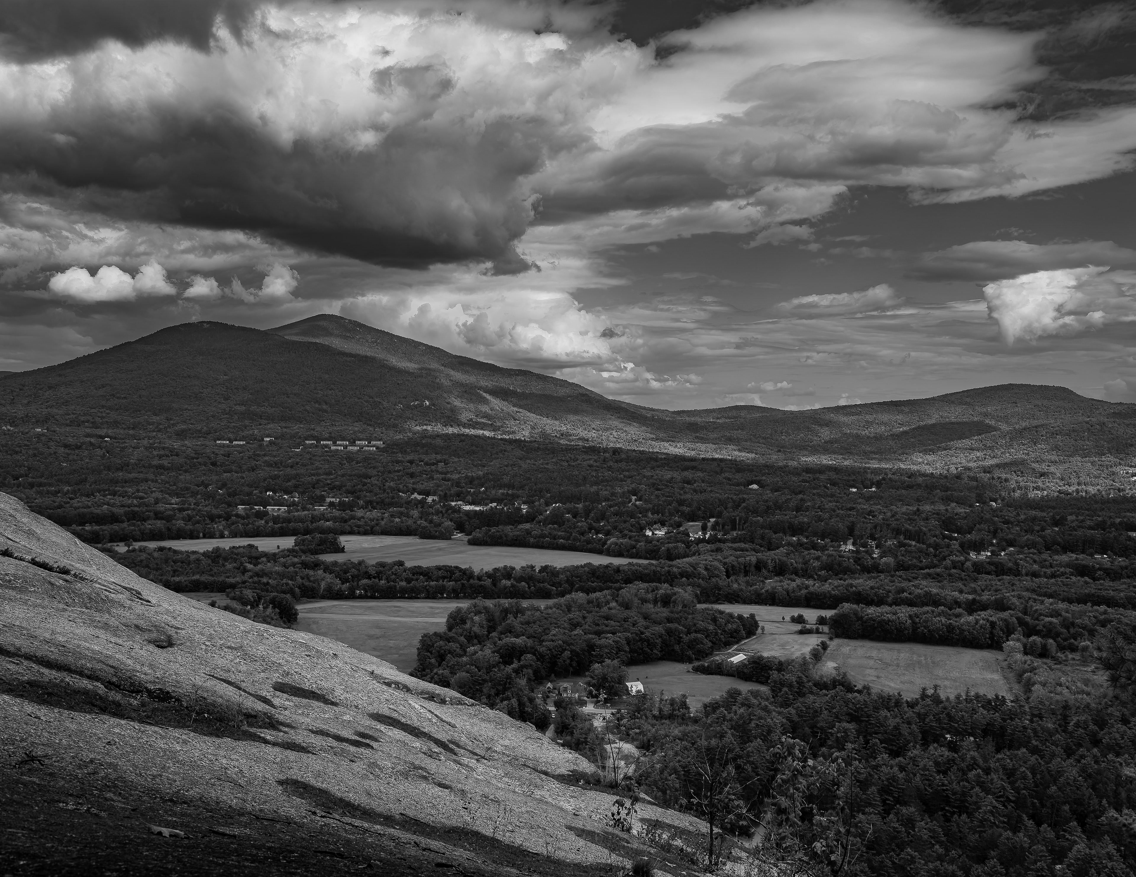 View from Cathedral Ledge No2