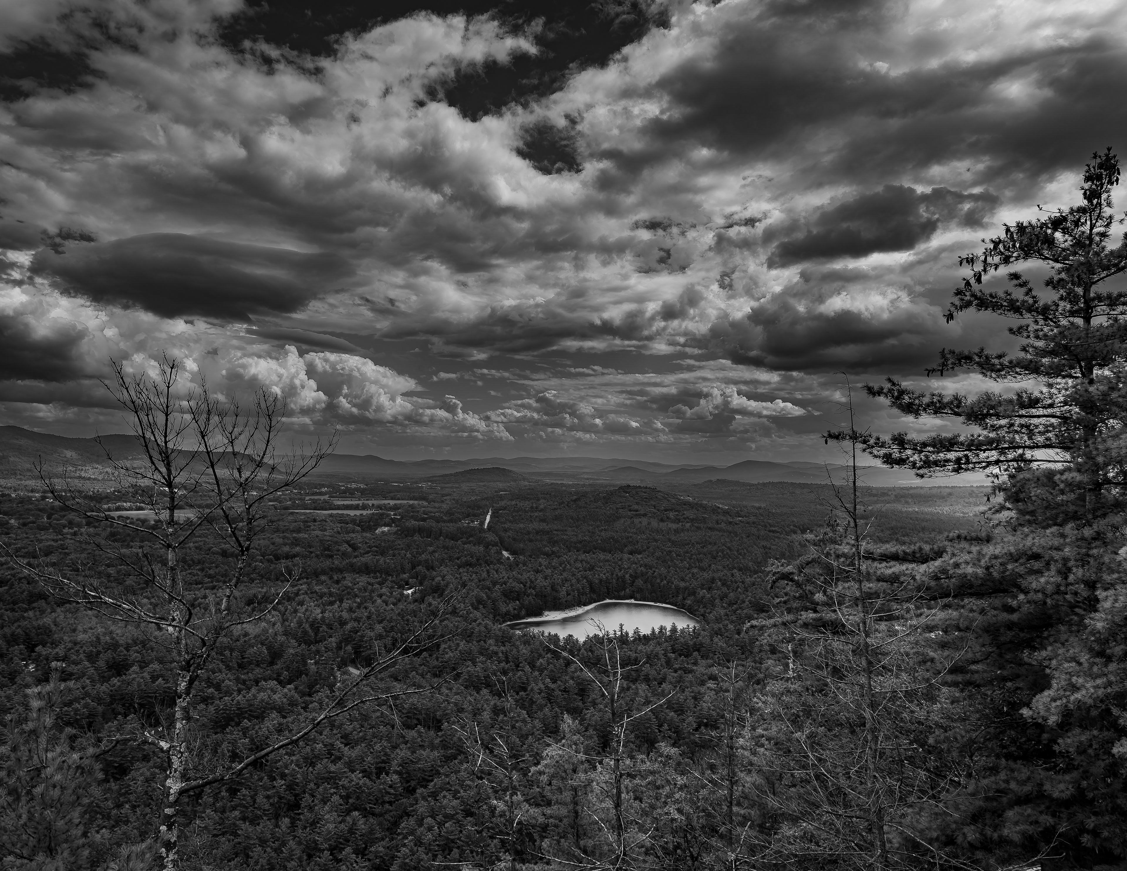 View from Cathedral Ledge No8
