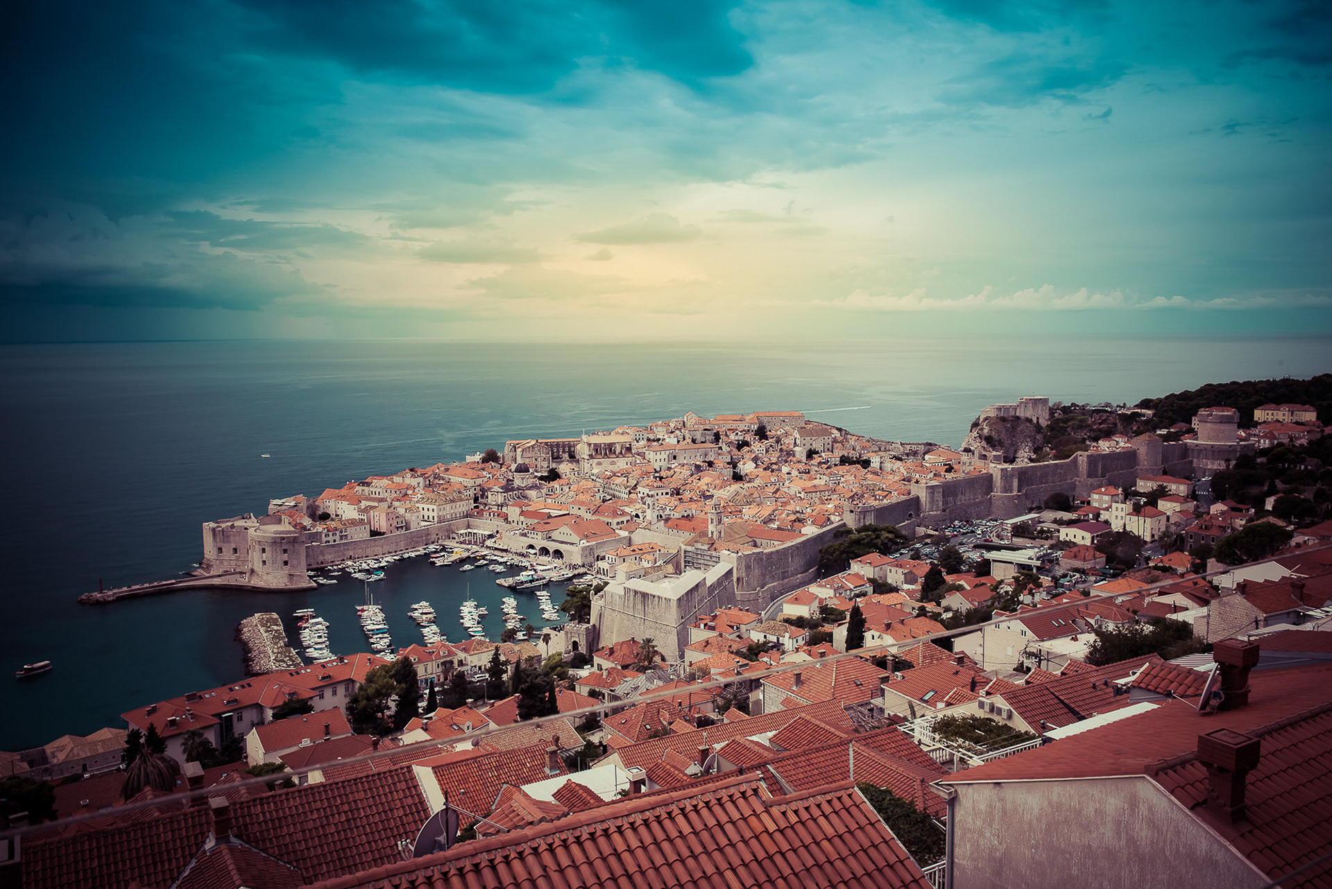 Unavailable | © All rights reserved