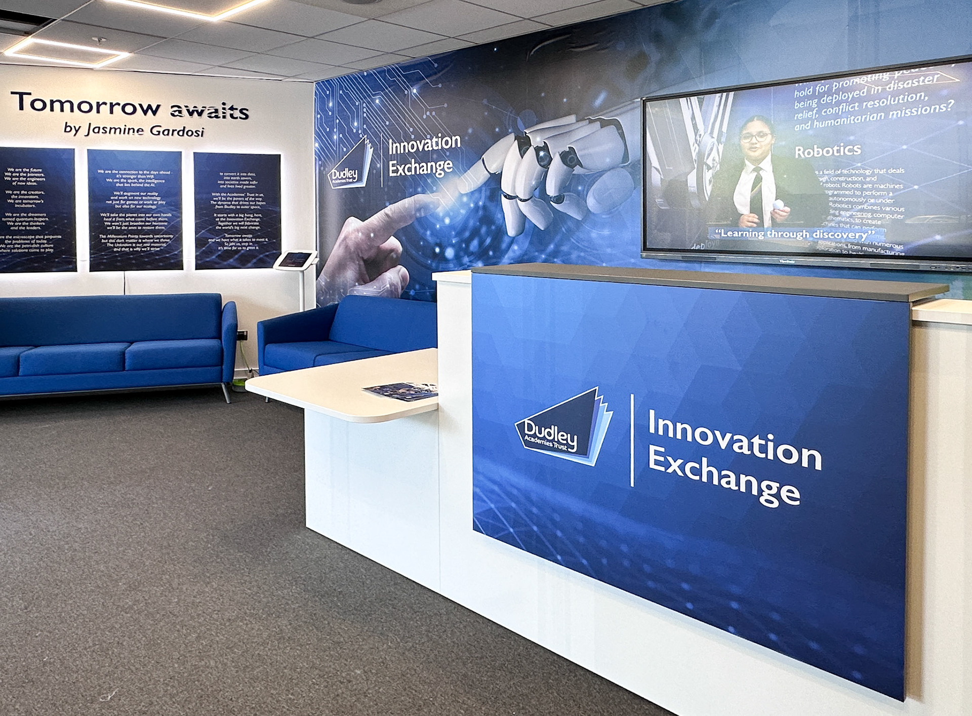 Innovation Exchange Graphics 01 - DATIE1