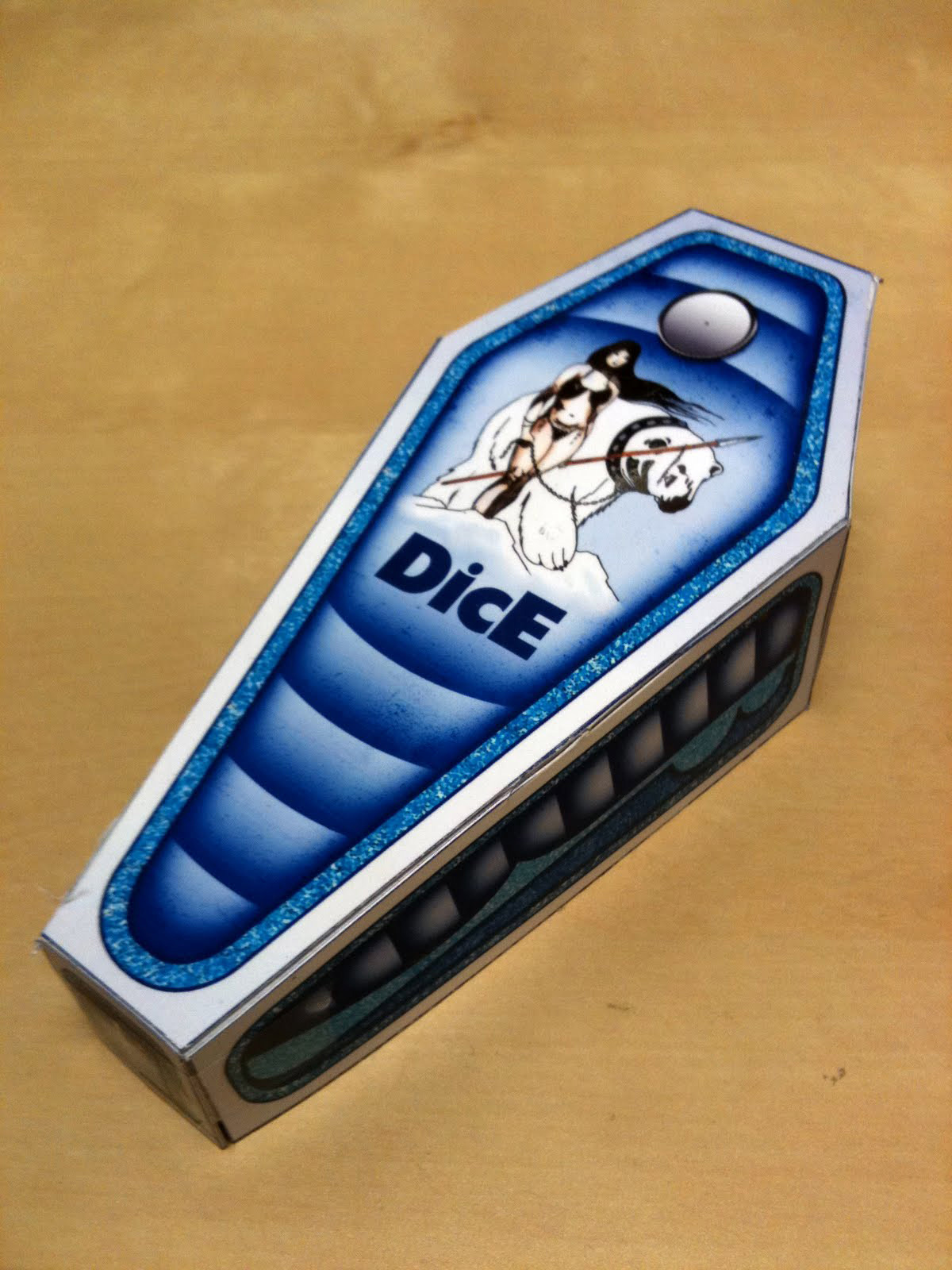 EXAMPLE OF FOLD UP COFFIN TANK FROM DICE MAGAZINE ISSUE 36
