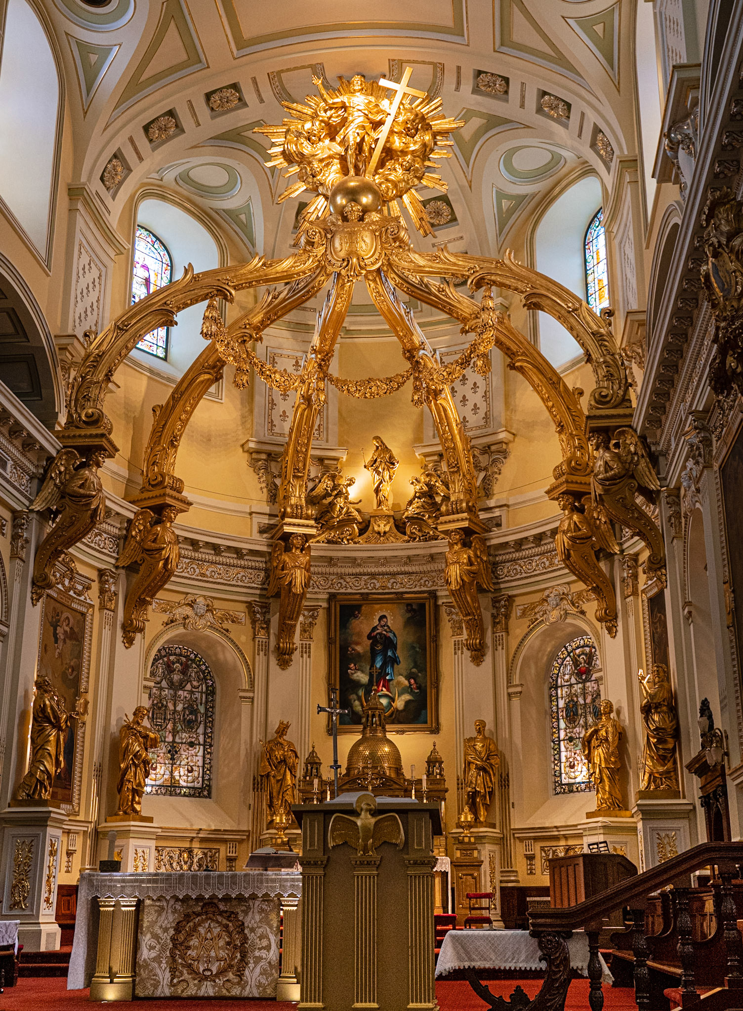 Basilique-cathédrale Notre-Dame de Québec, the oldest Catholic parish north of Mexico, built in 1647.