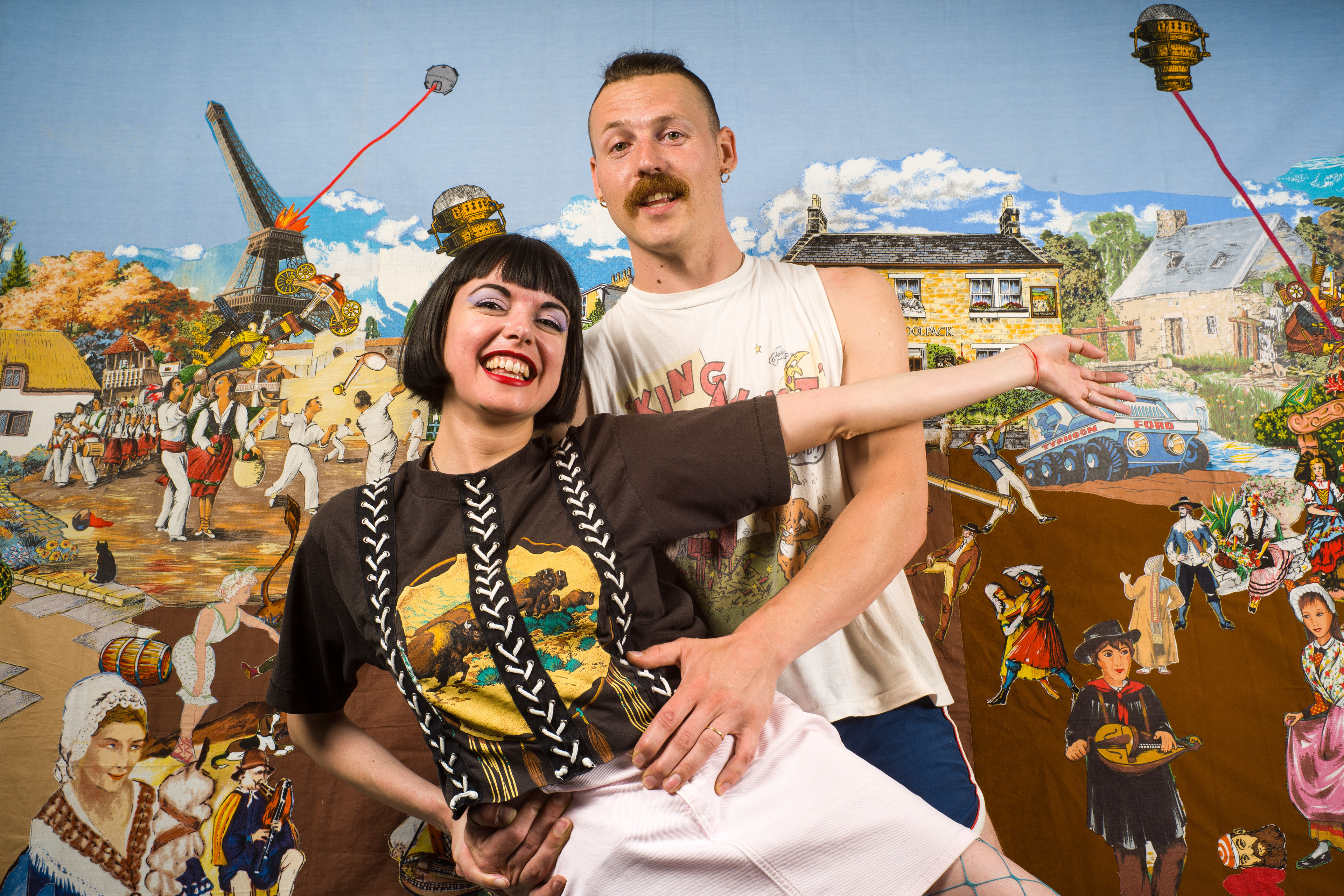 THETOOTHANDTHEROOT - NIKITA & CAMILLE IN RESIDENCE AT 59 