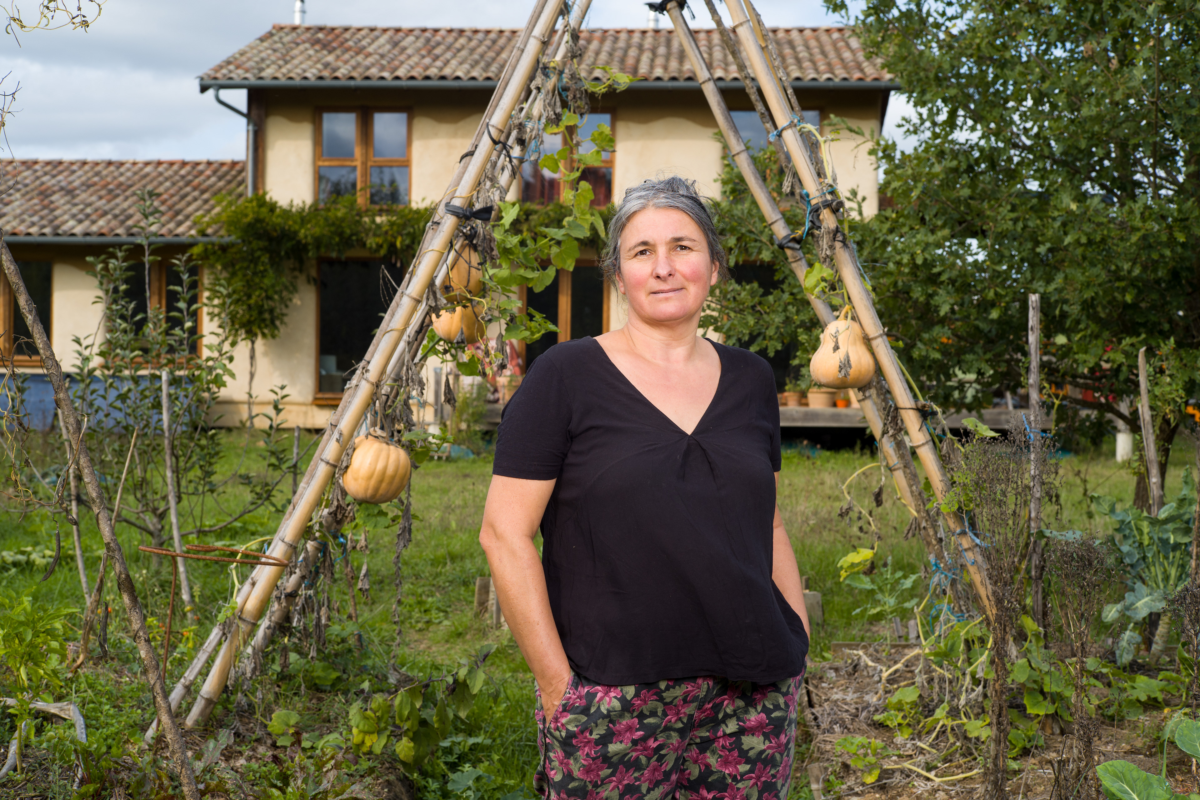 :: COMMANDE PRESSE :: Portrait of Jocelyne Dugue, Montricoux. Octobre 2020. Photograph by Patricia Huchot-Boissier