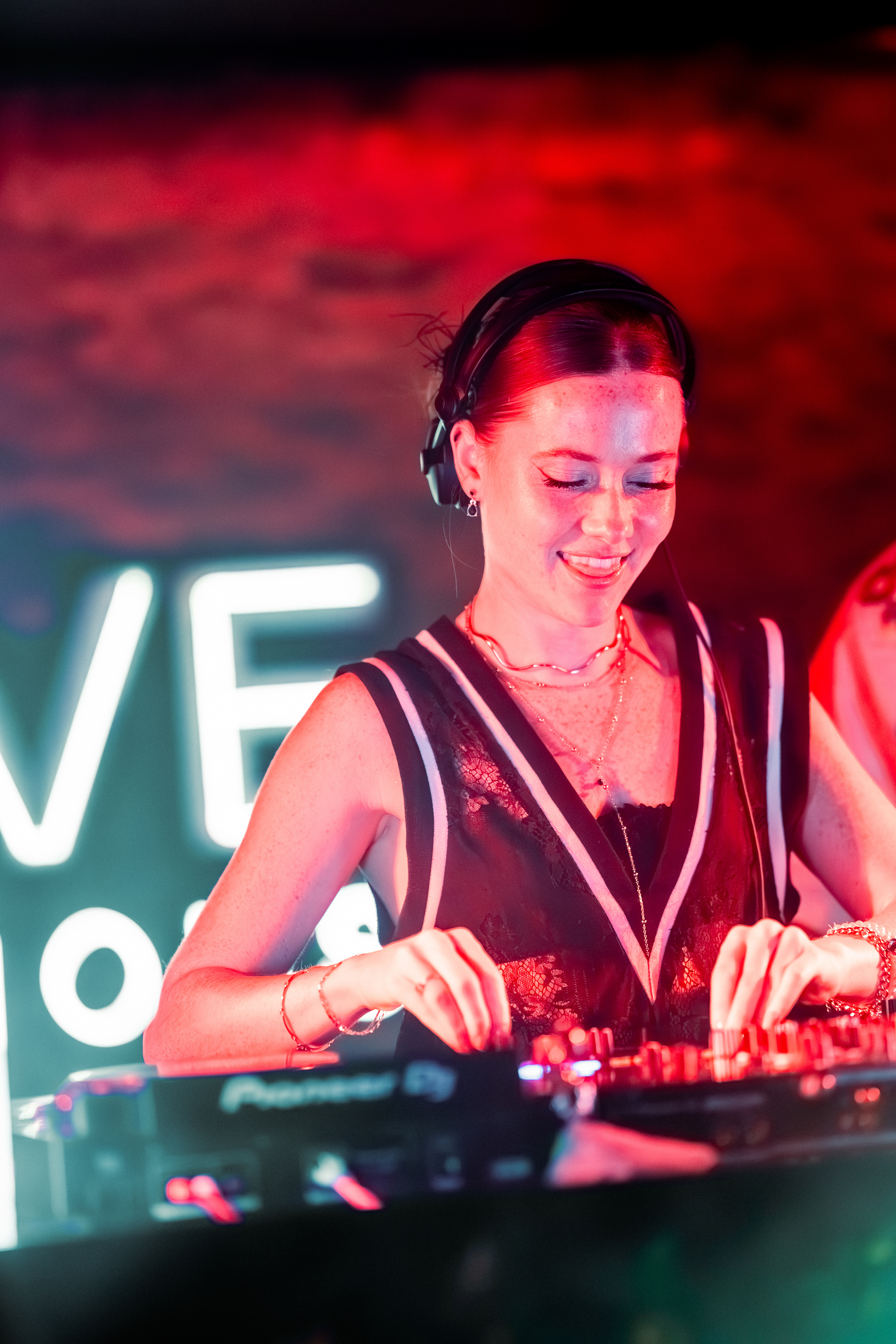 I'm MIA - Cave Performance