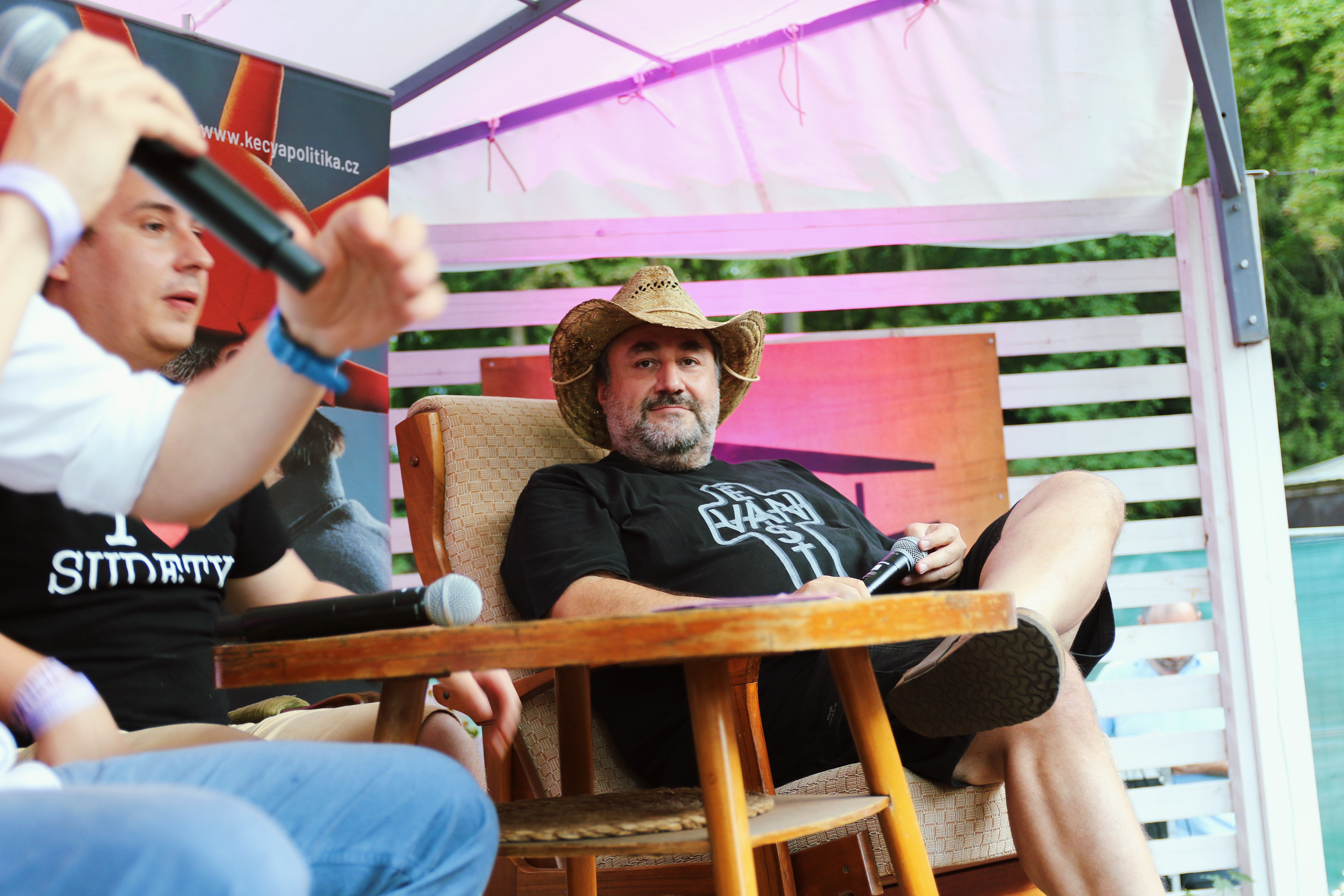 Kecy a Politika live podcast Brno Luleč