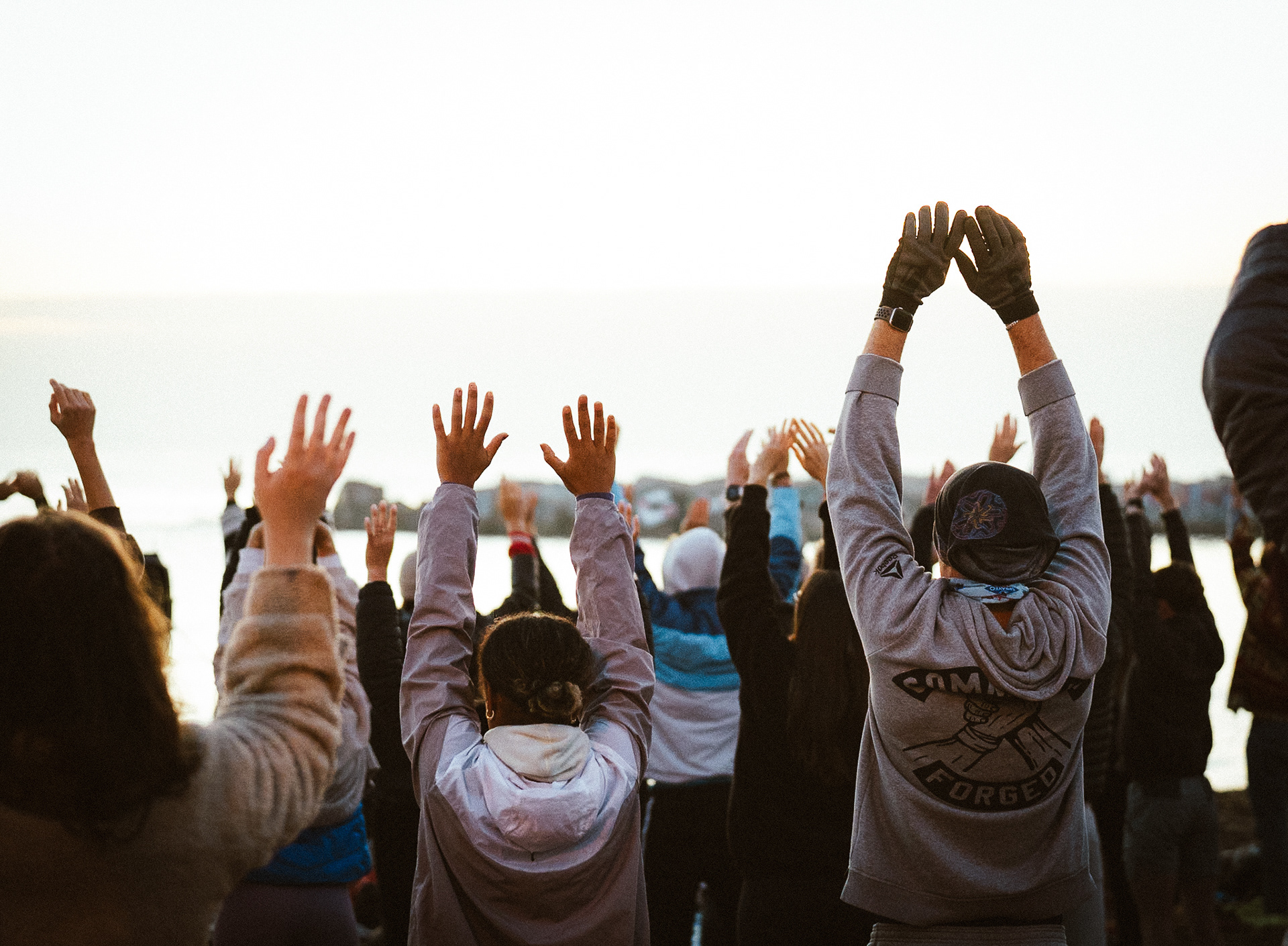 Barcelona outdoor wellness event photographed with nature as backdrop, highlighting intention-setting and mindfulness