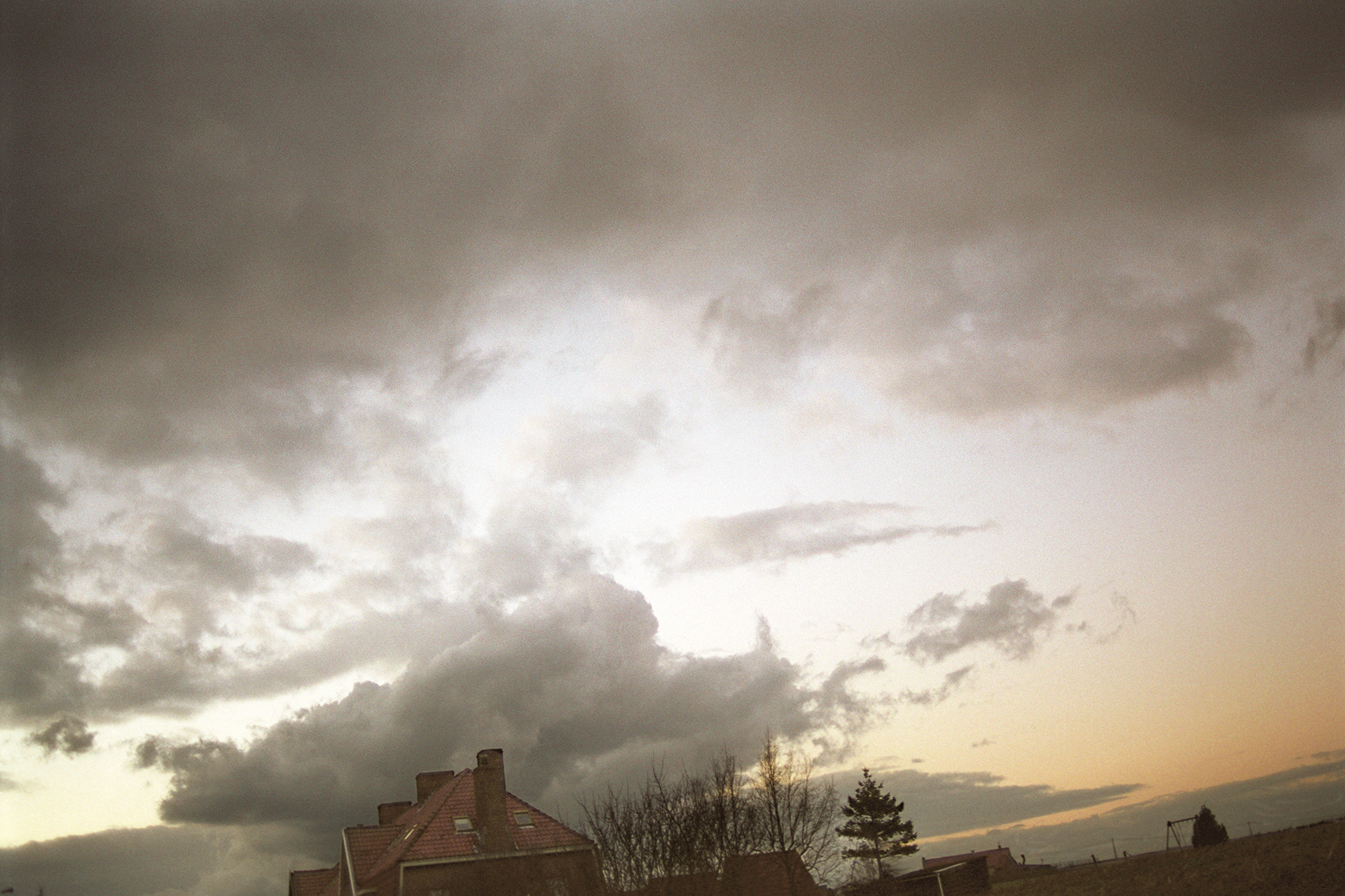 2003 - Abele - Ouderlijke woning in de Trappistenweg
