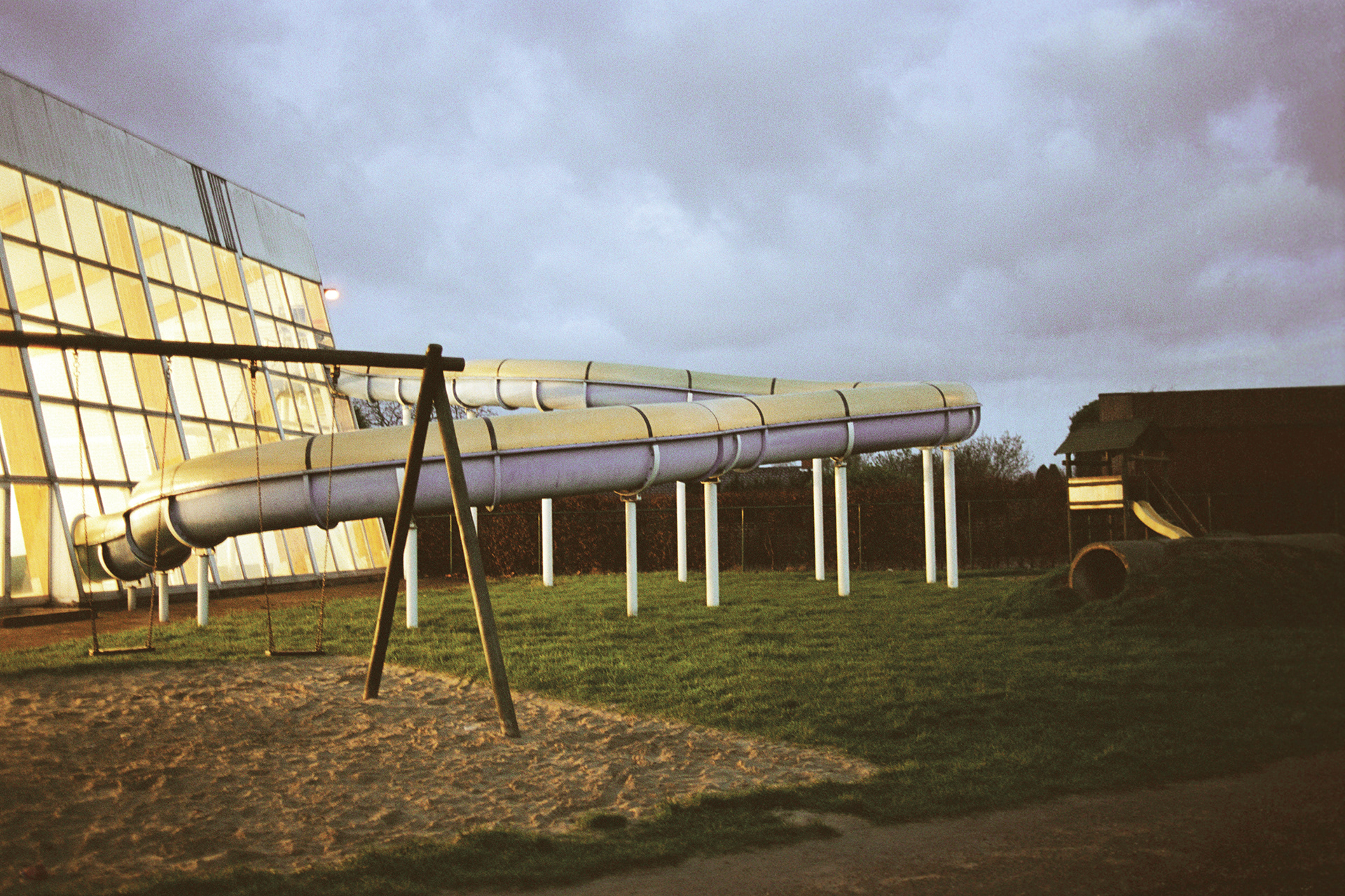 2003 - Poperinge - Voormalig zwembad De Kouter