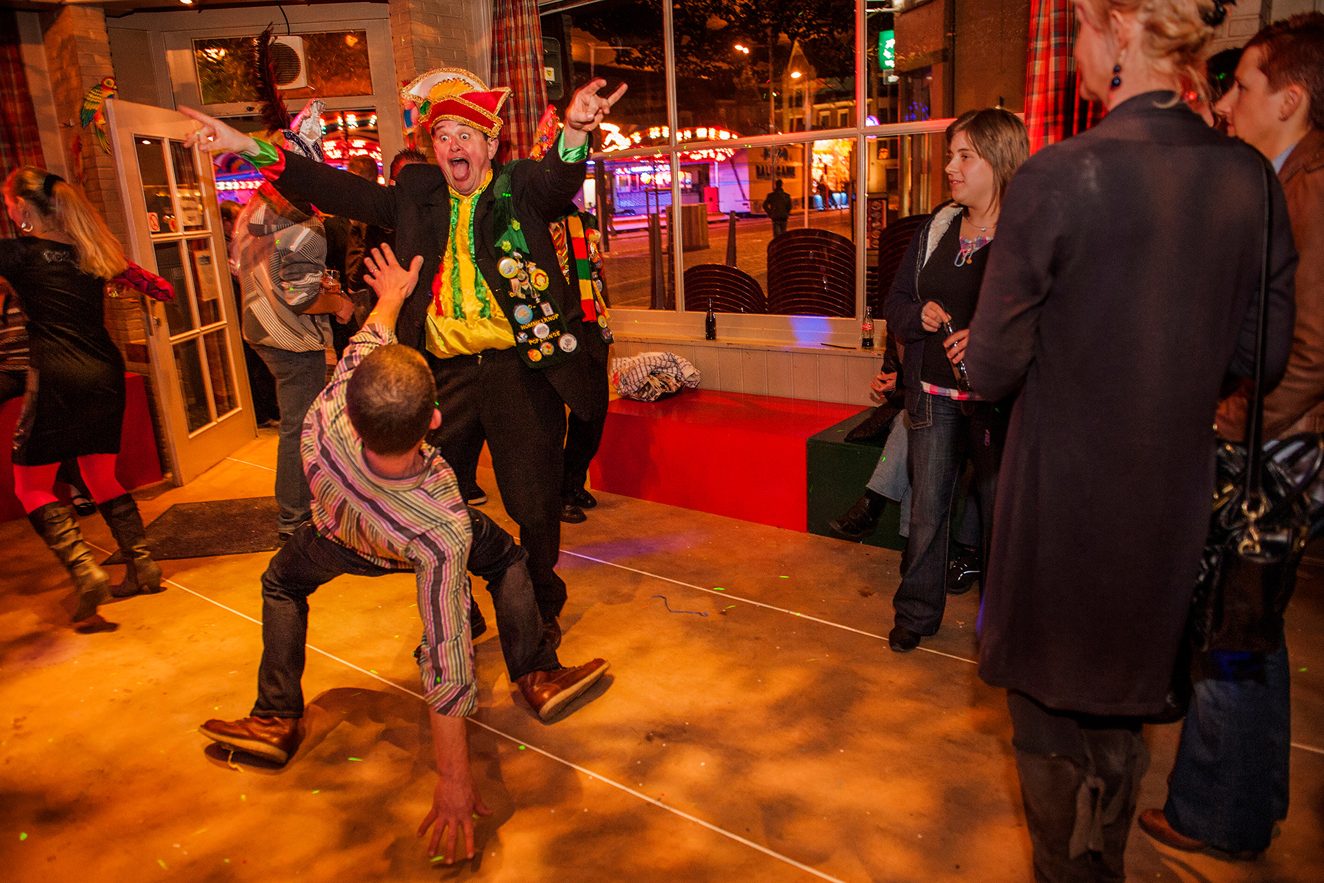 2012 - Poperinge - Carnaval - Café Saint-Georges - Maskerade