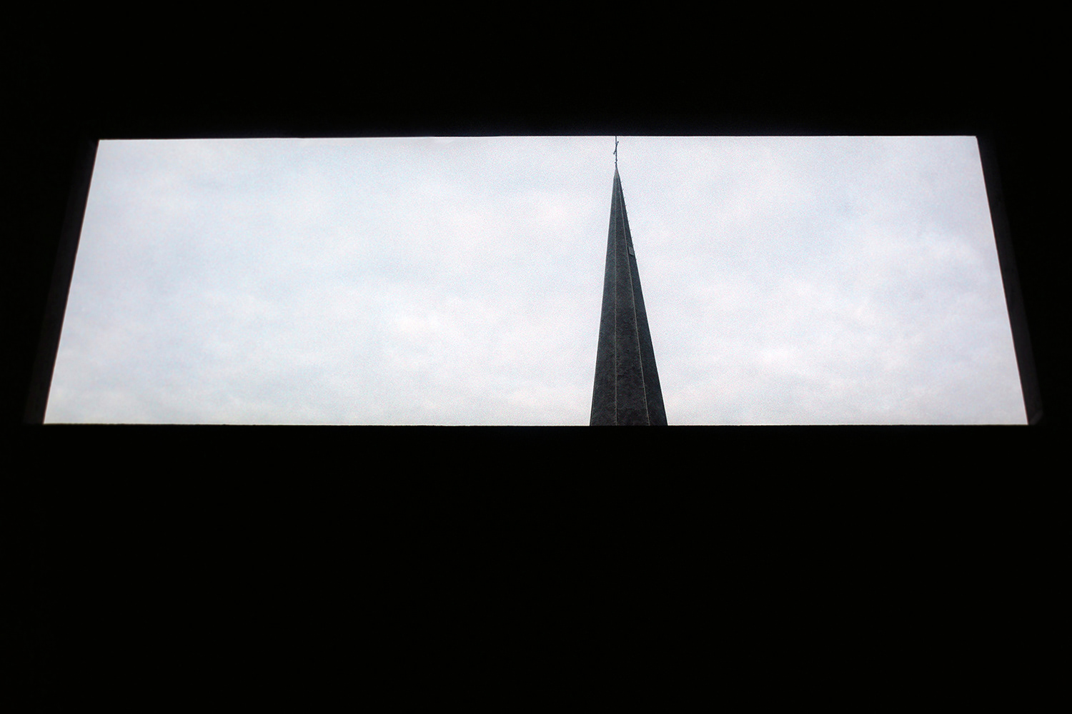 2002 - Watou - Watouplein - Stéphane Beel - 'Een lege plek om te blijven' Rutger Kopland