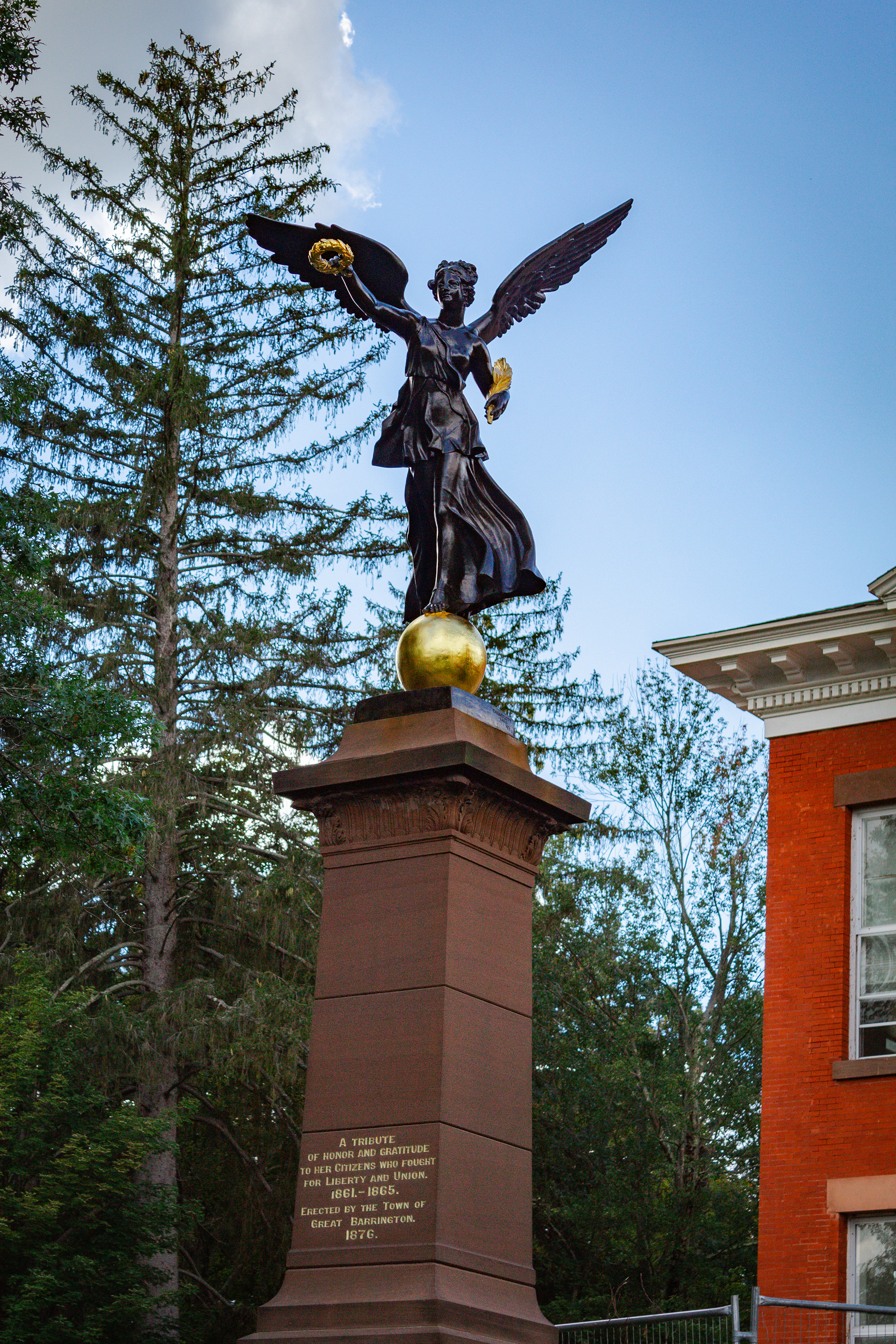 Tribute Statue
