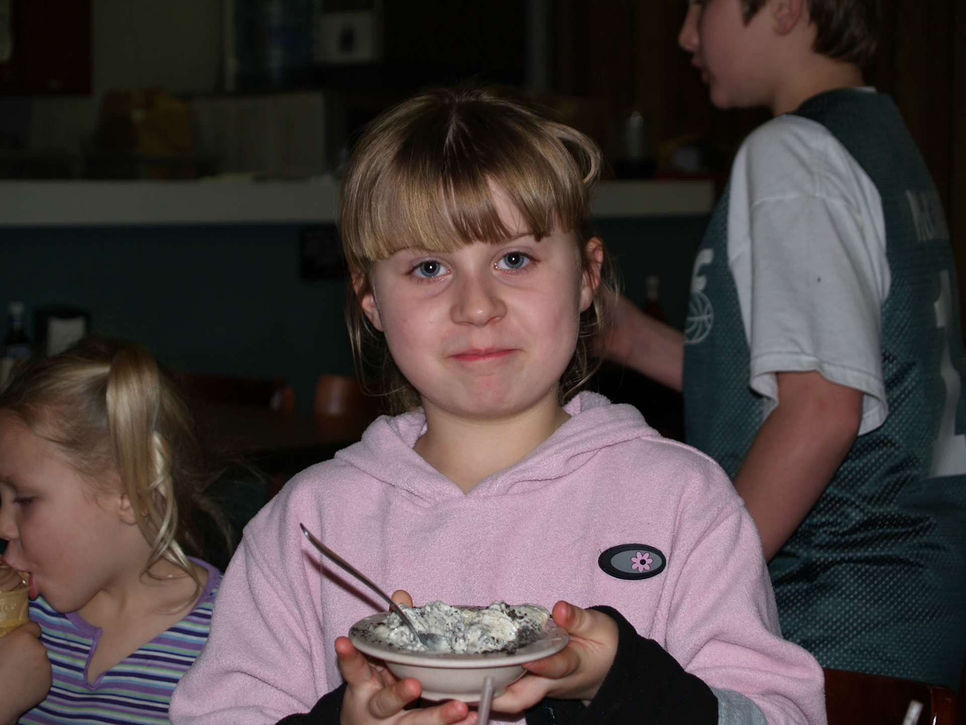 OLYMPUS DIGITAL CAMERA