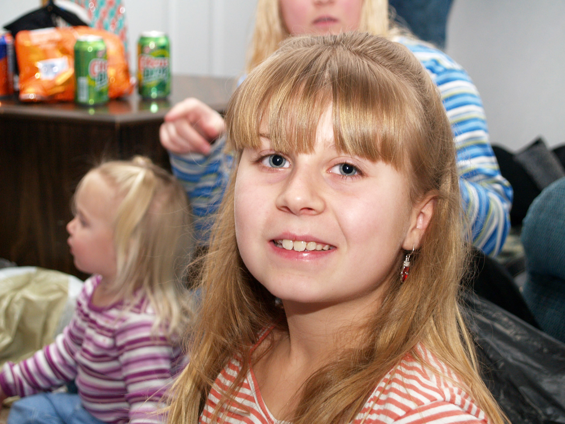 OLYMPUS DIGITAL CAMERA