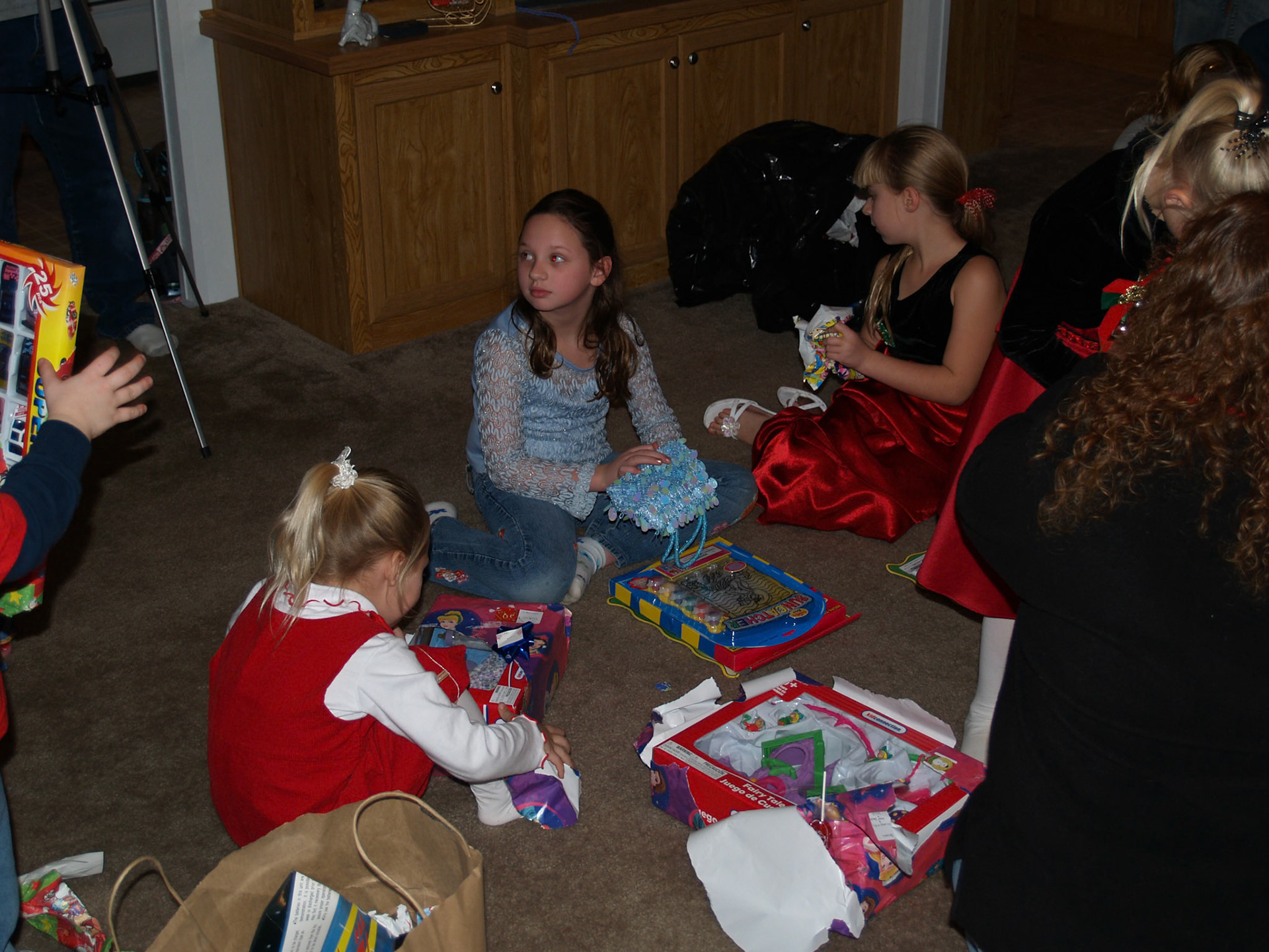 OLYMPUS DIGITAL CAMERA