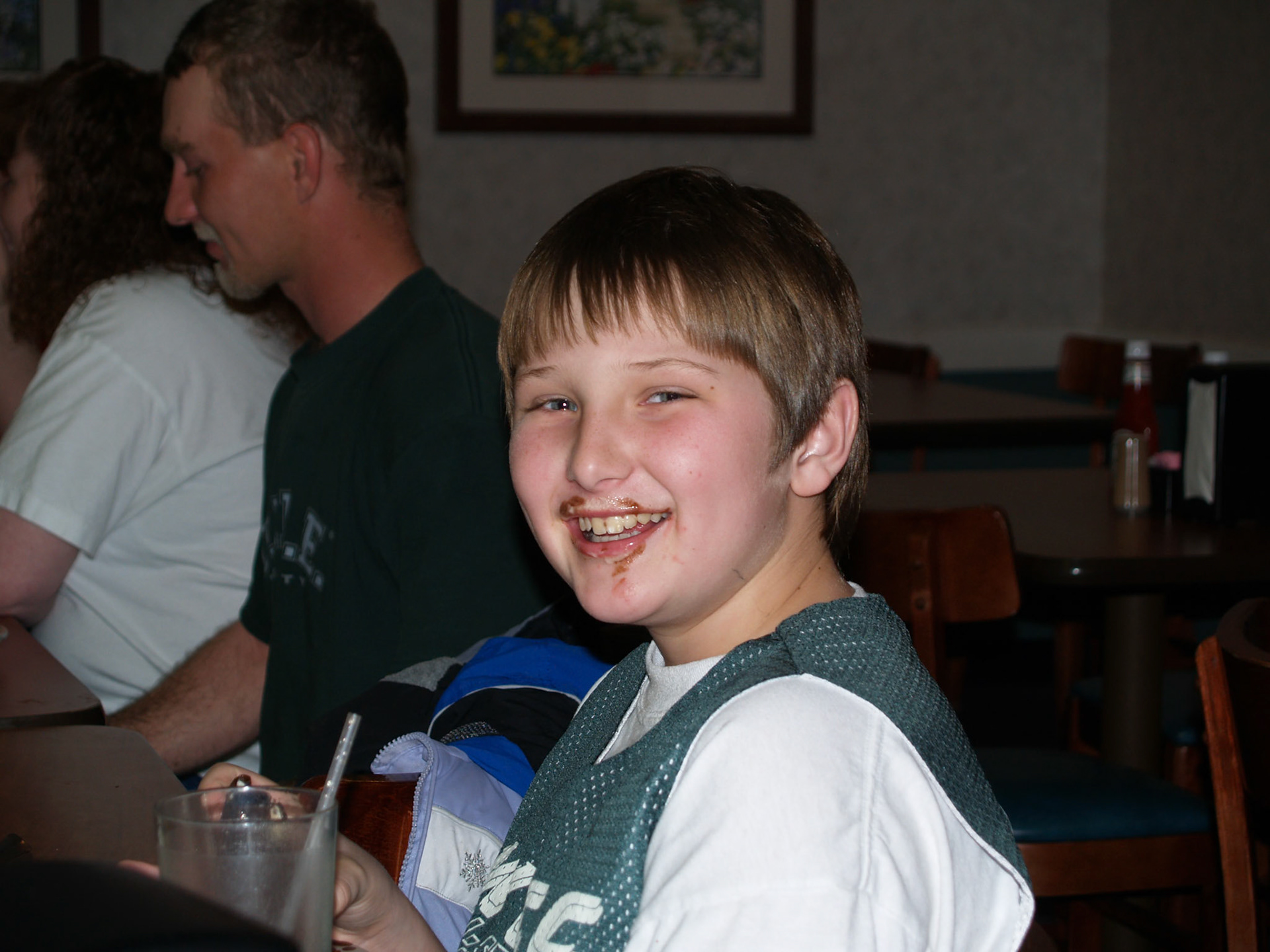 OLYMPUS DIGITAL CAMERA