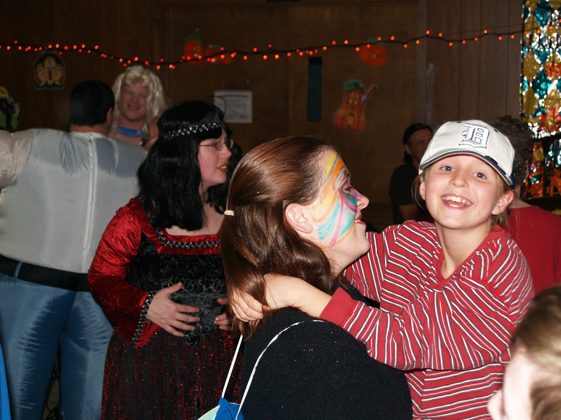 OLYMPUS DIGITAL CAMERA