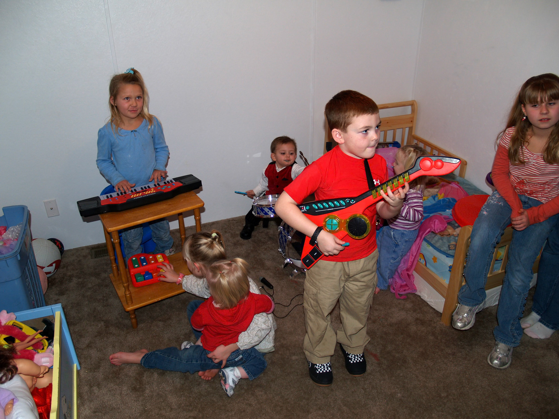 OLYMPUS DIGITAL CAMERA