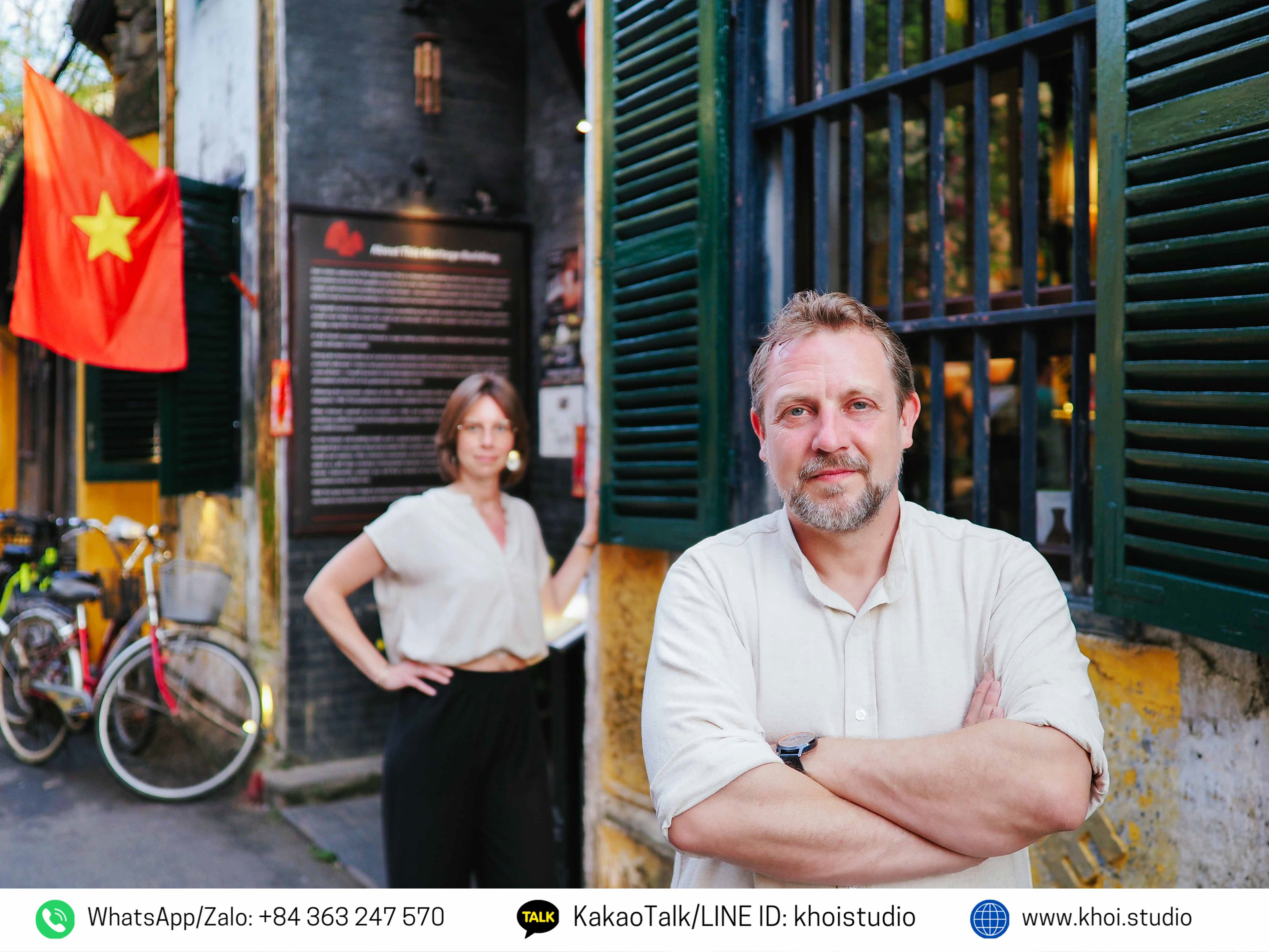 Hoi An couple photoshoot with local photographer