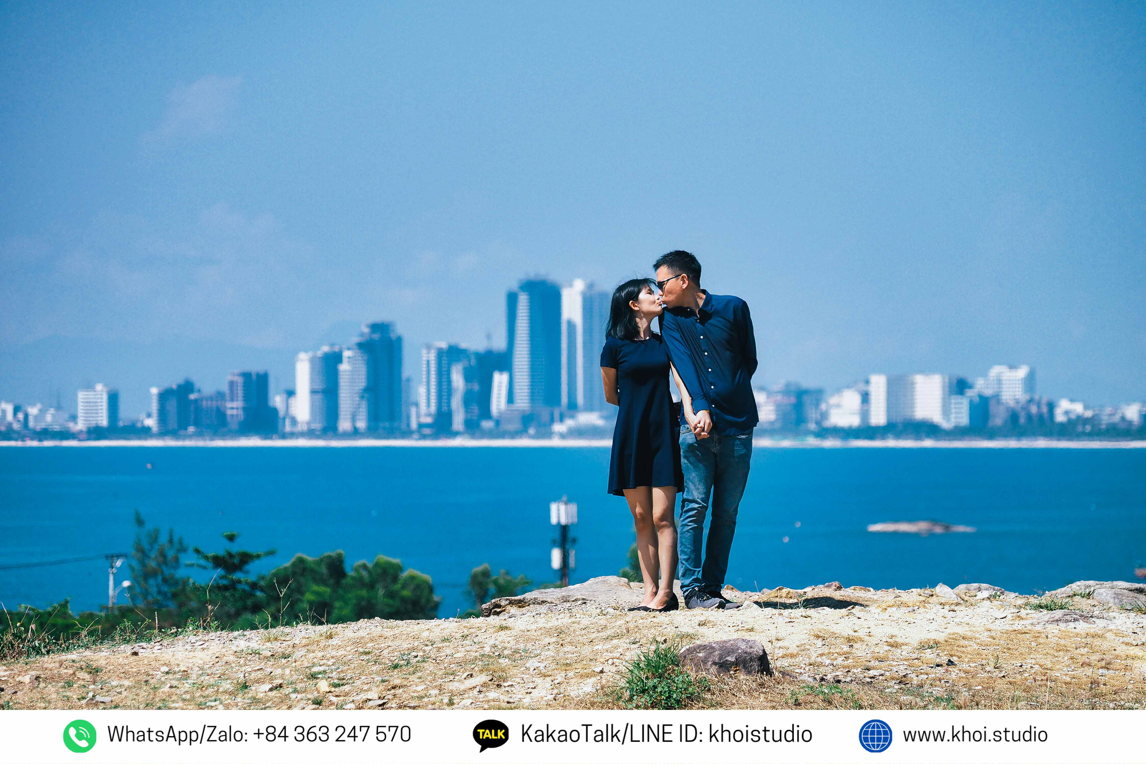 Da Nang proposal photoshoot with local photographer - Chụp ảnh Đà Nẵng