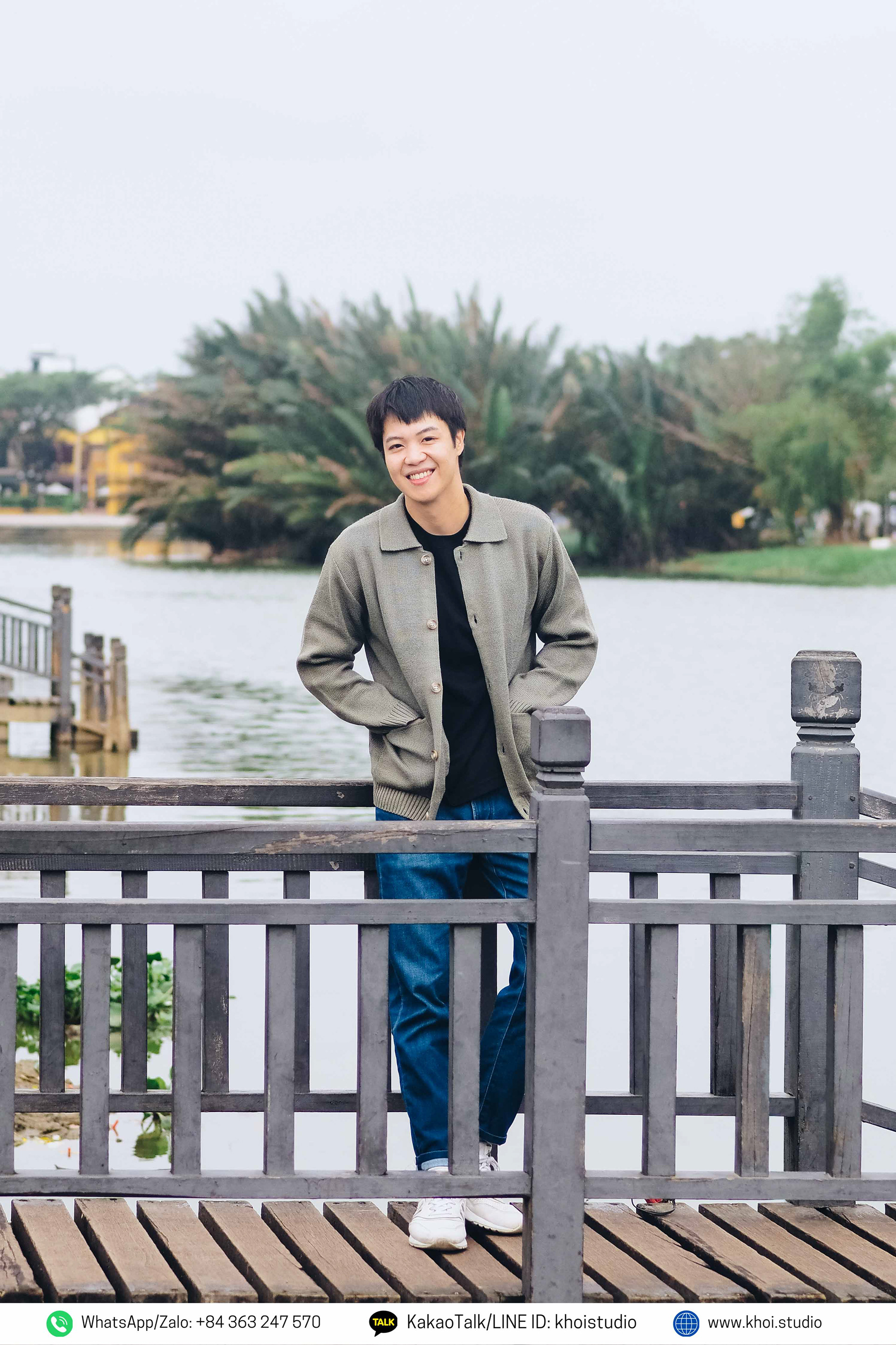 Da Nang Solo Travel Photoshoot with local photographer