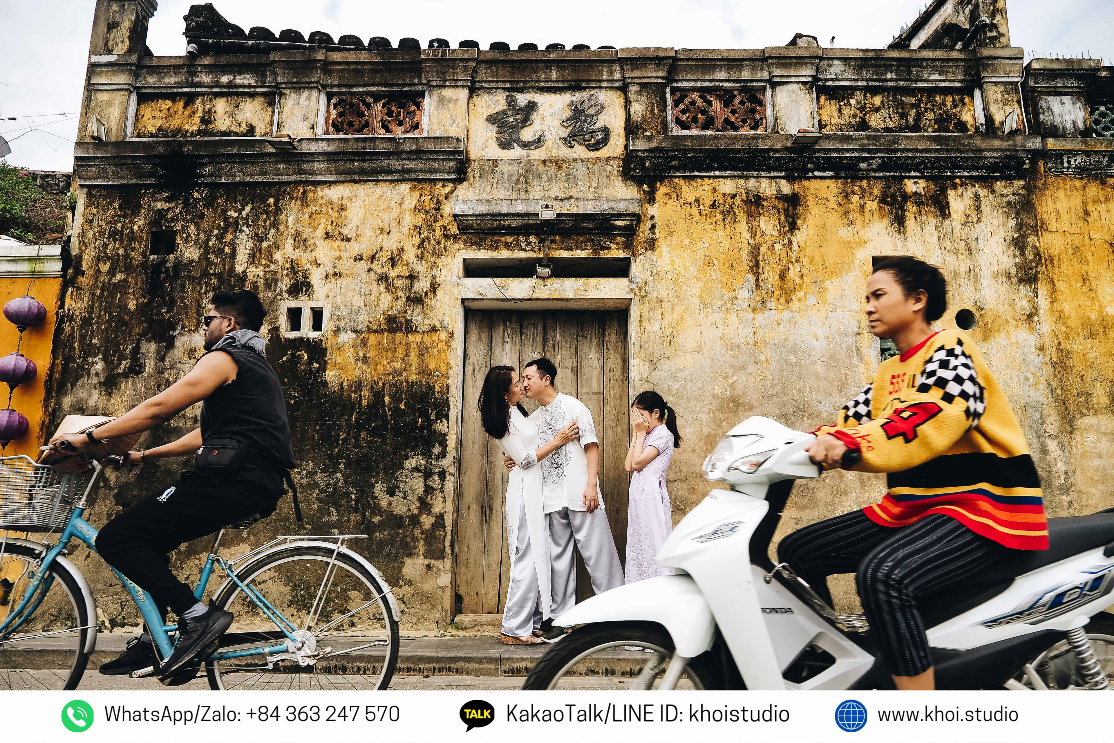 Da Nang, Hoi An Family Photoshoot with local photographer