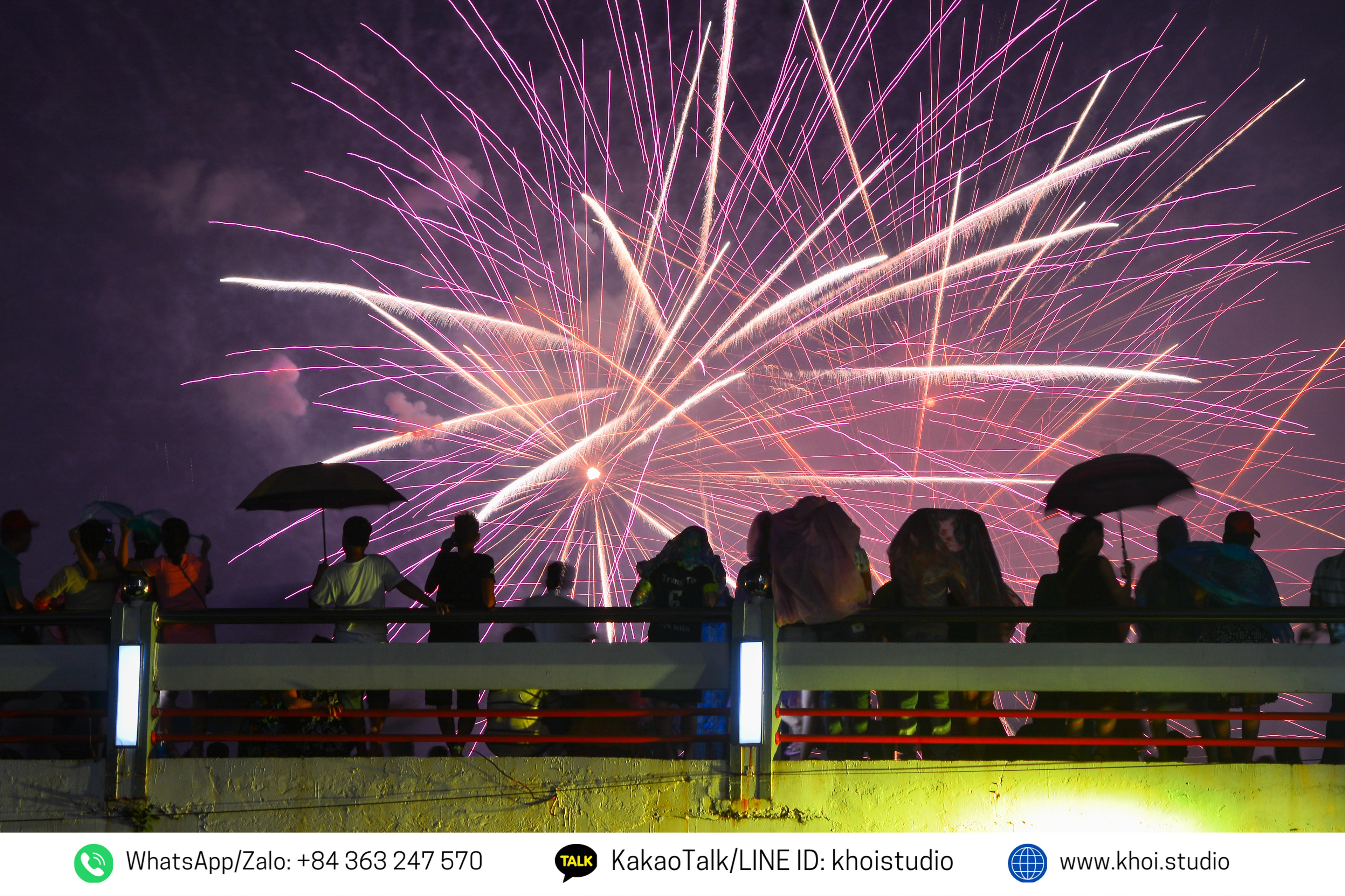 Da Nang Fireworks Photography | Vietnam Photographer & Photoshoot
