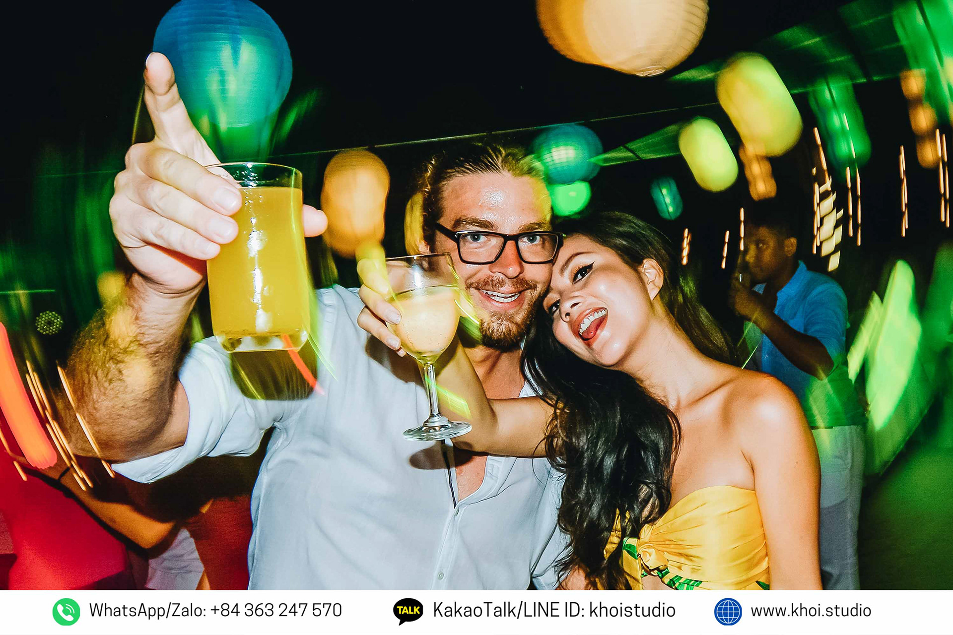 Da Nang, Hoi An wedding photoshoot with local photographer - Chụp ảnh cưới Đà Nẵng, Hội An