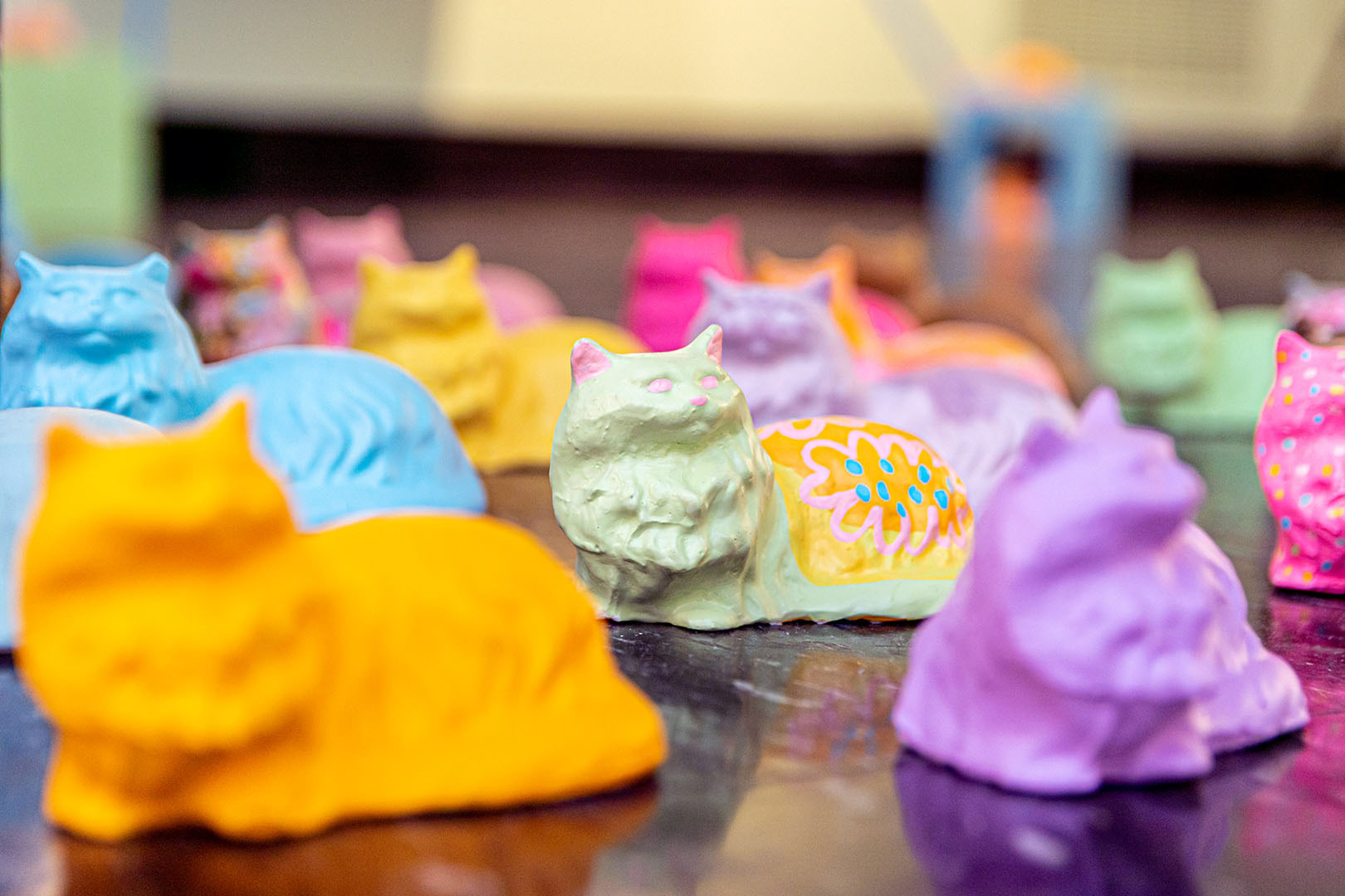 Cast Cats. Sculpture.